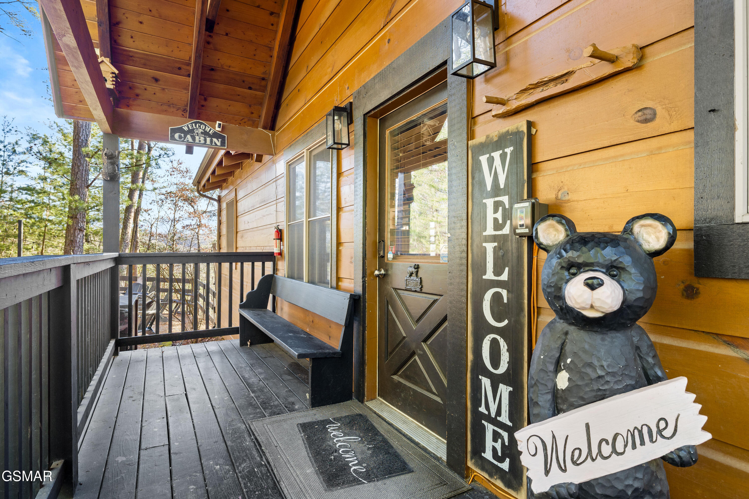 2980 Mountain Memories Way Sevierville TN 37876