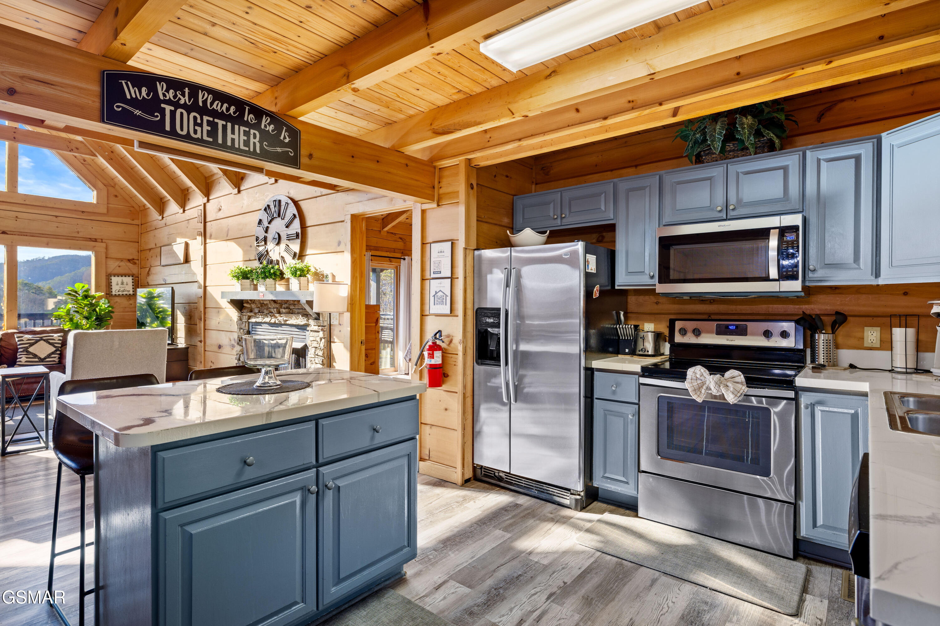 2980 Mountain Memories Way Sevierville TN 37876