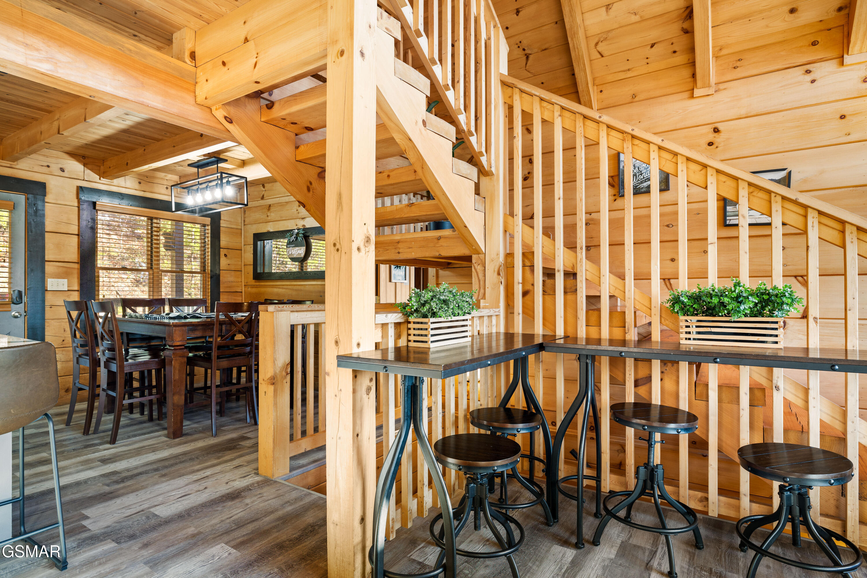 2980 Mountain Memories Way Sevierville TN 37876