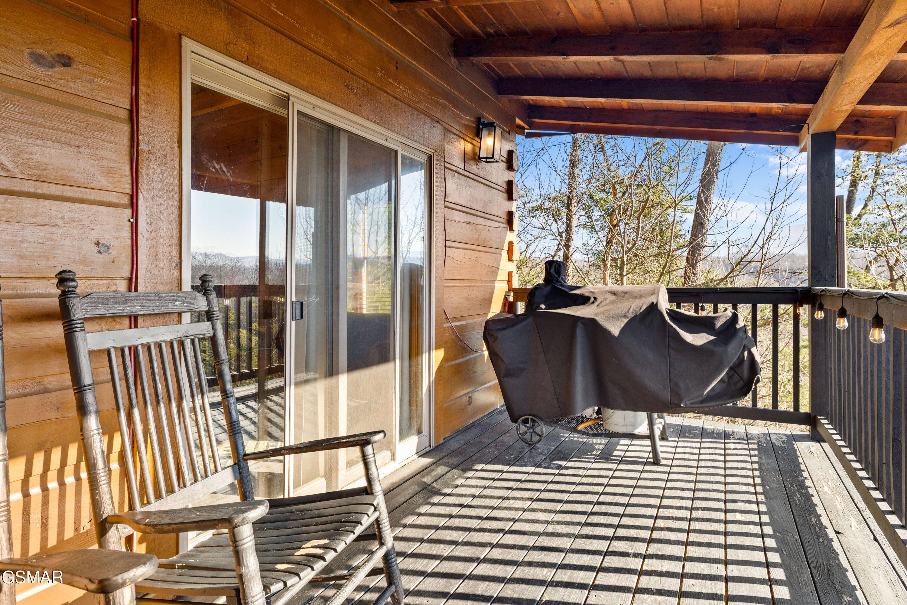 2980 Mountain Memories Way Sevierville TN 37876