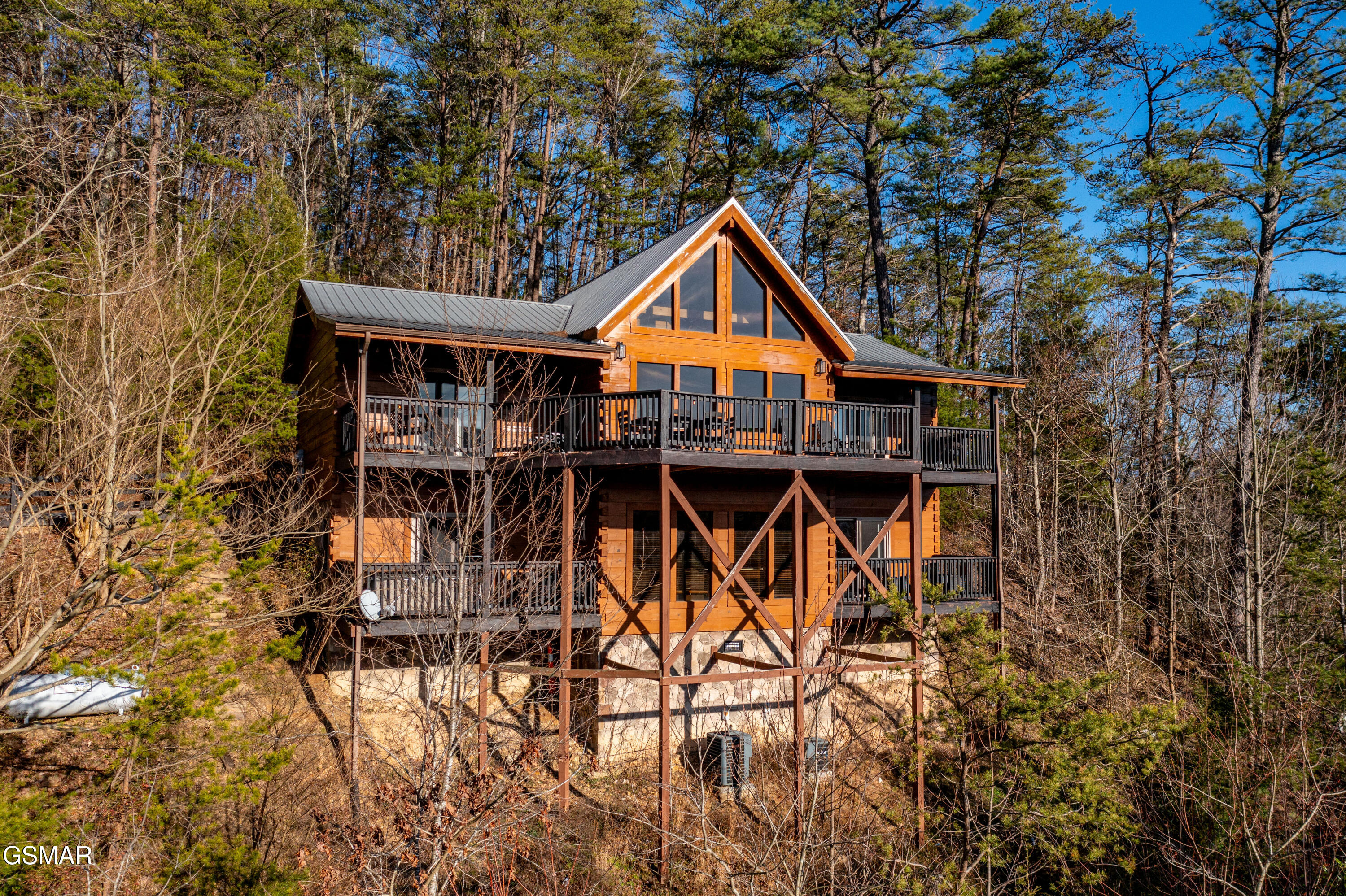 2980 Mountain Memories Way Sevierville TN 37876