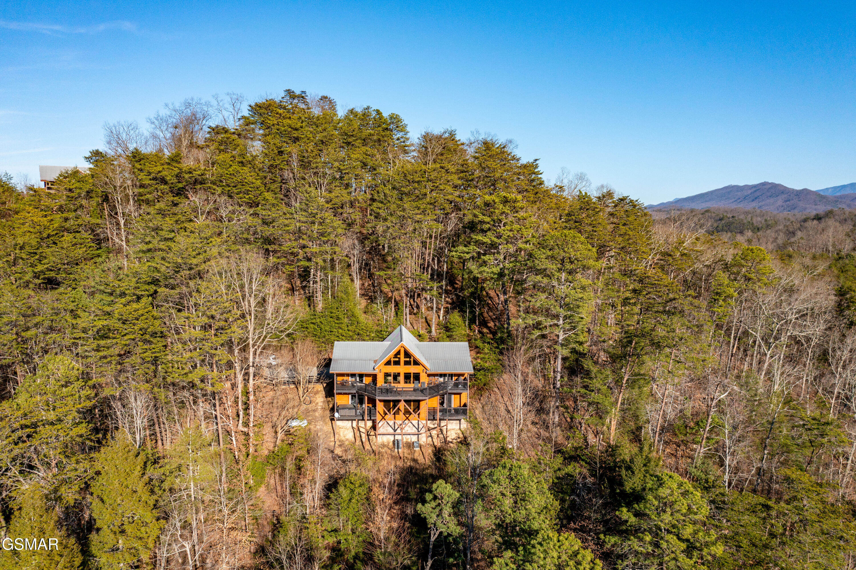 2980 Mountain Memories Way Sevierville TN 37876