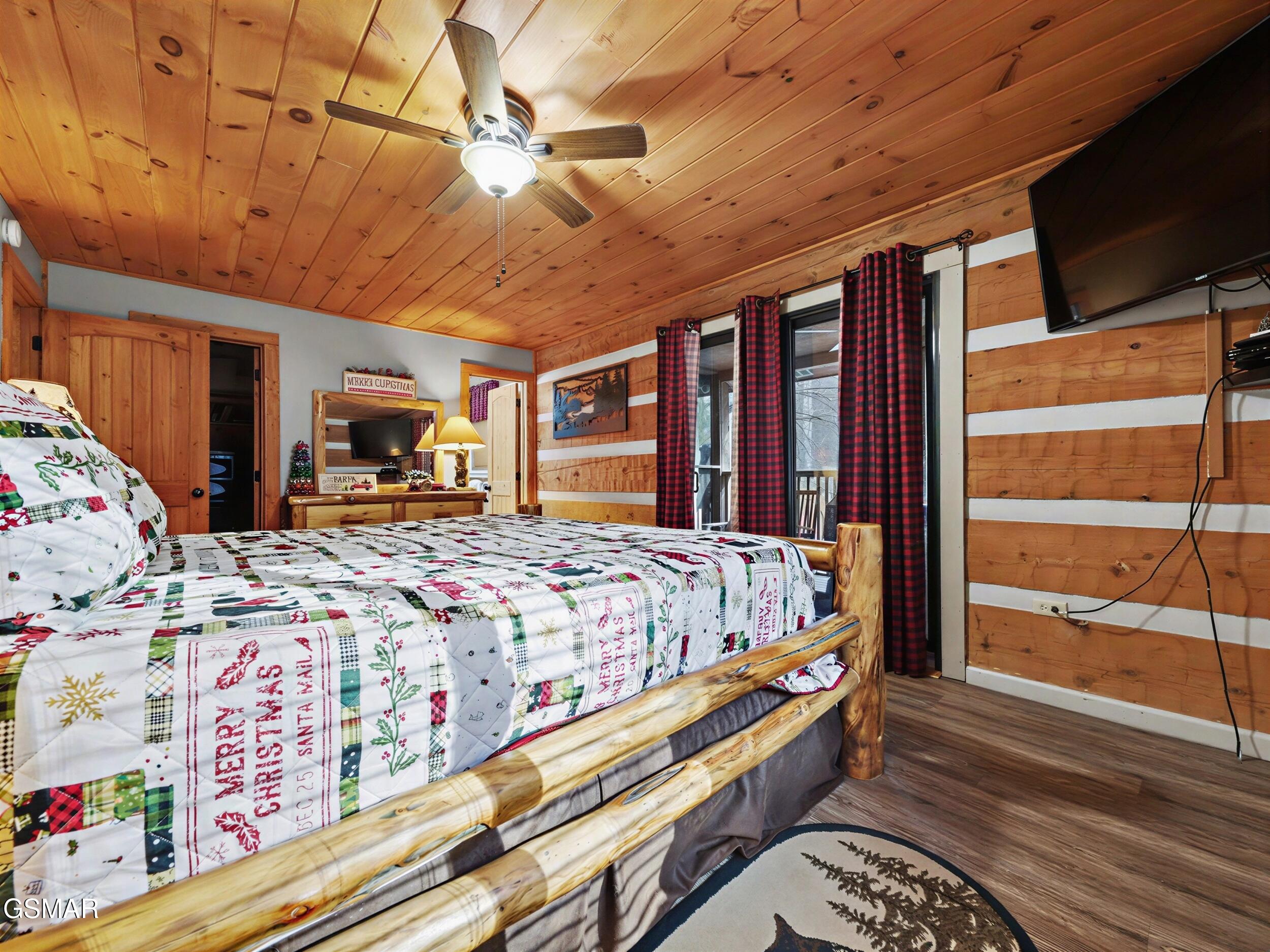 2653 Black Walnut Flats Road Sevierville TN 37862