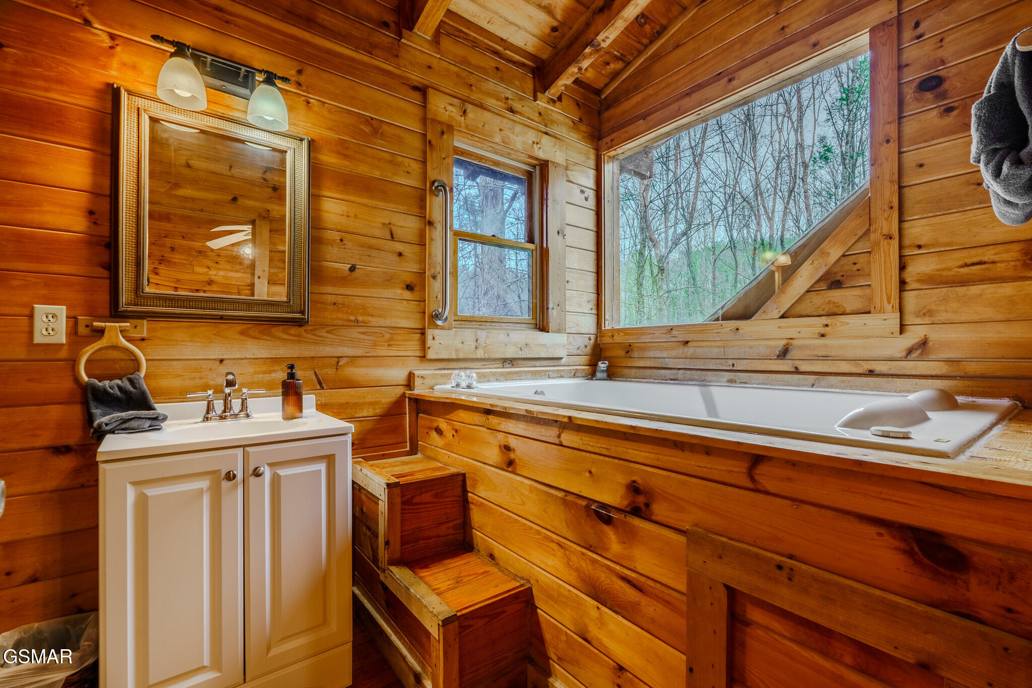 3140 Brothers Way Sevierville TN 37862