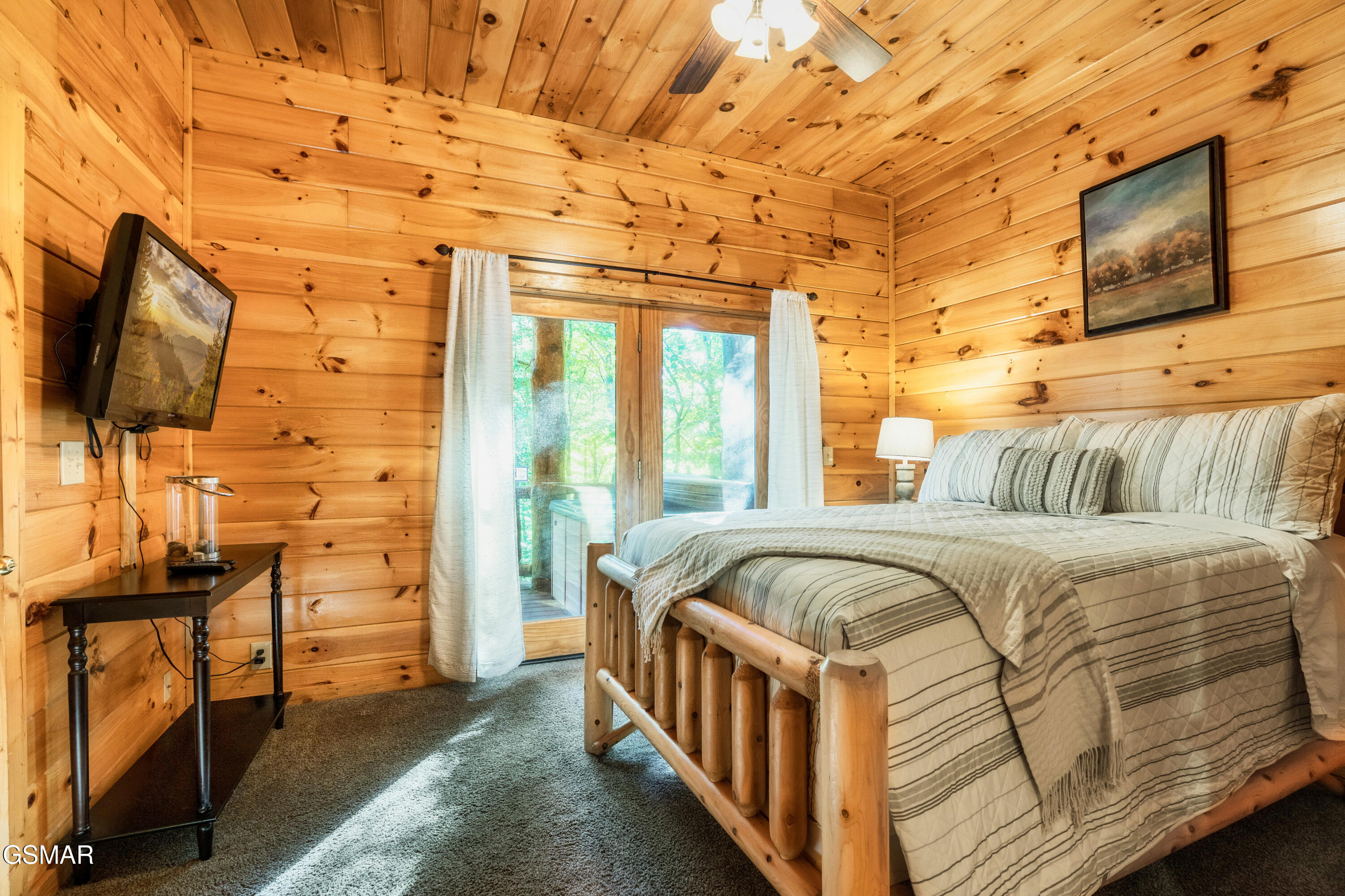 4250 Mountain Rest Way Sevierville TN 37876