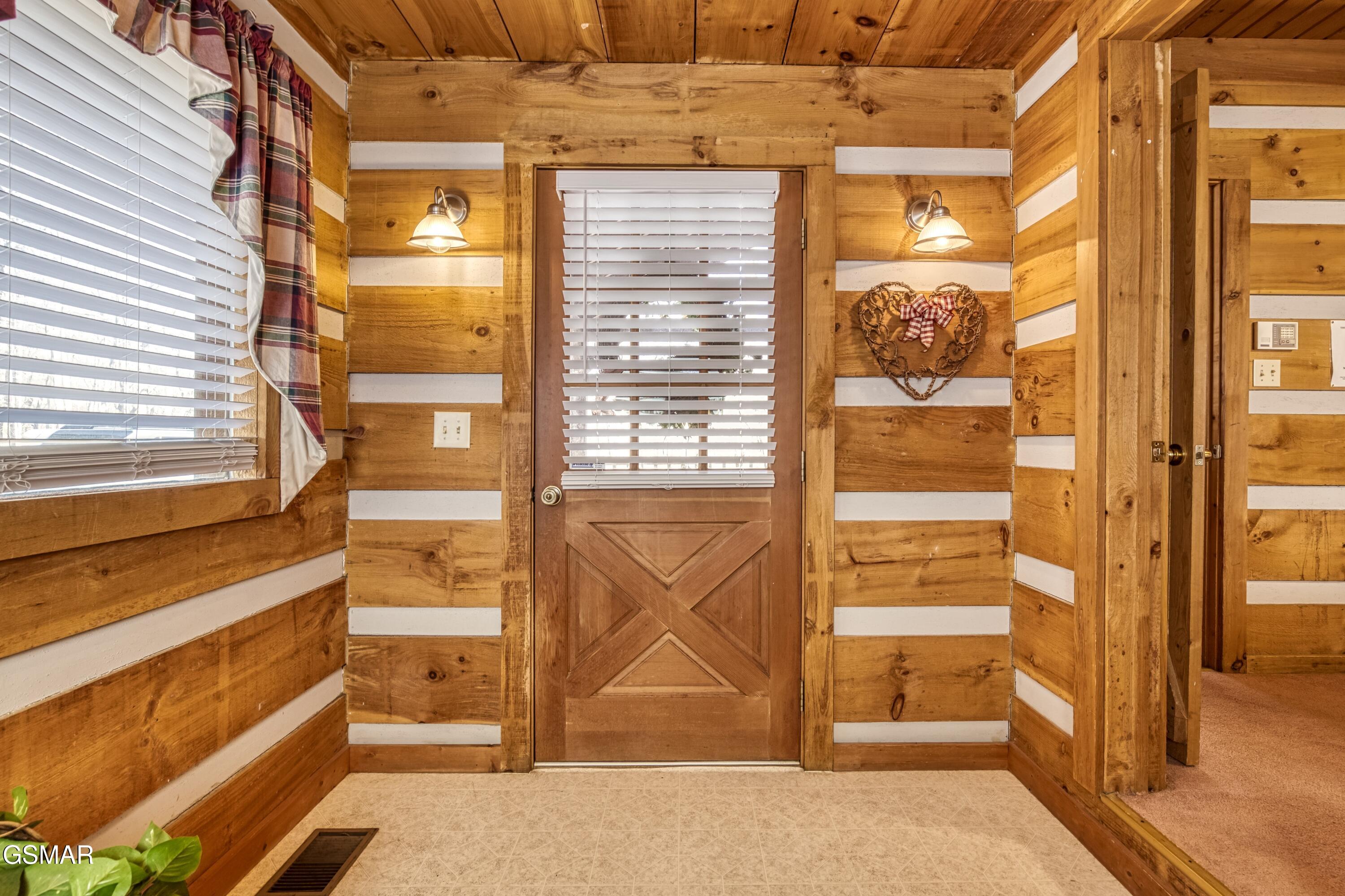 2752 Blue Springs Way Sevierville TN 37862