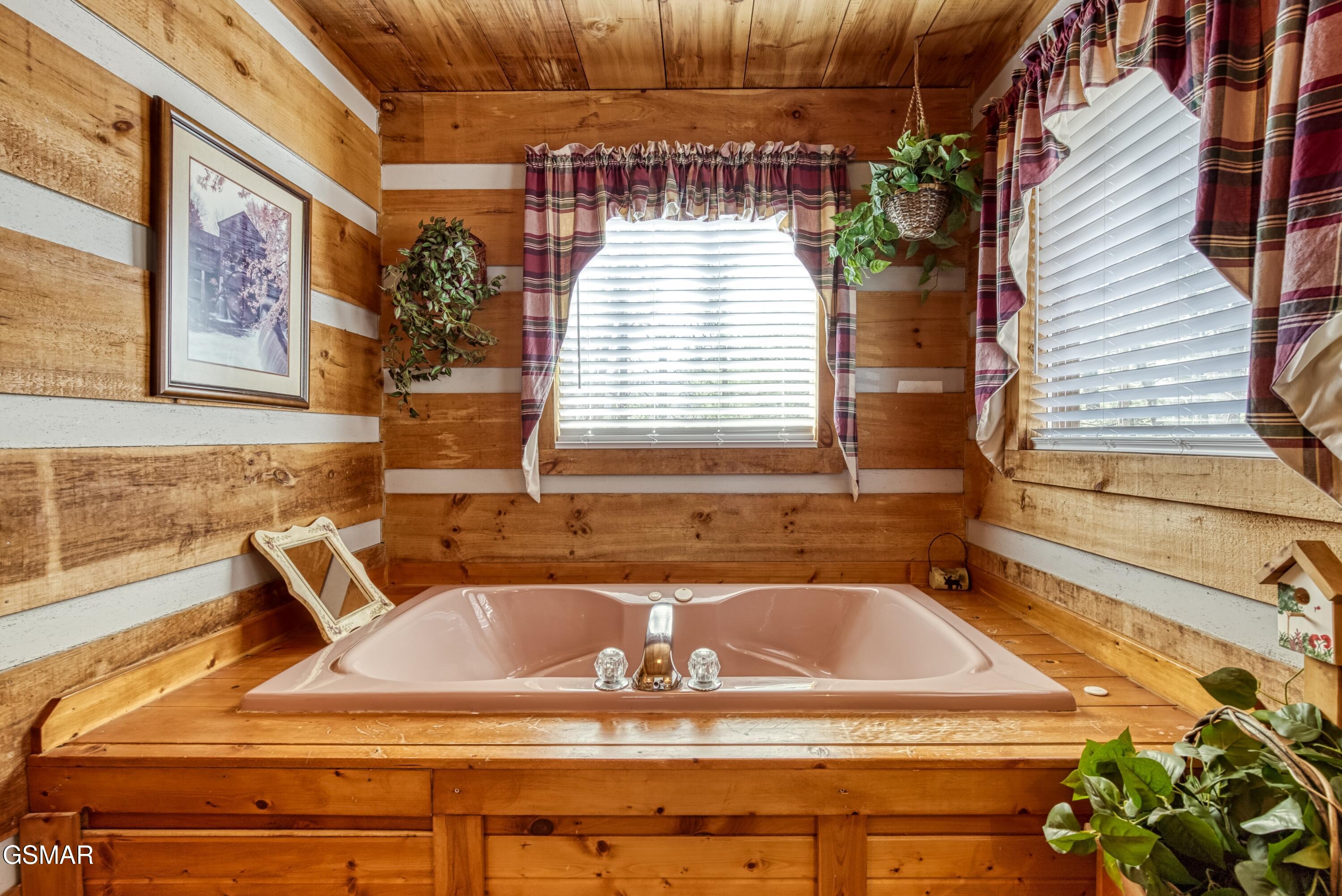 2752 Blue Springs Way Sevierville TN 37862