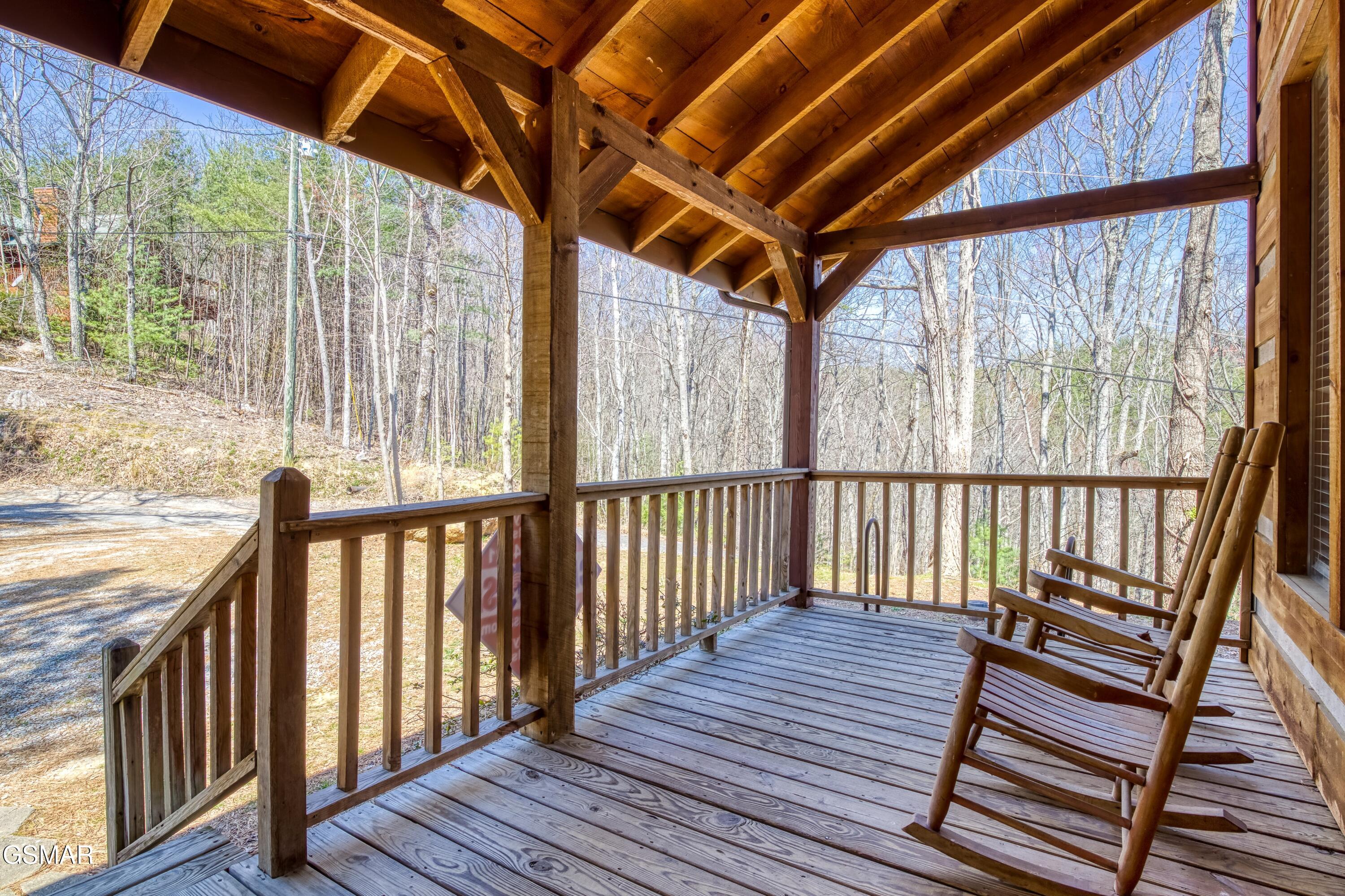 2752 Blue Springs Way Sevierville TN 37862