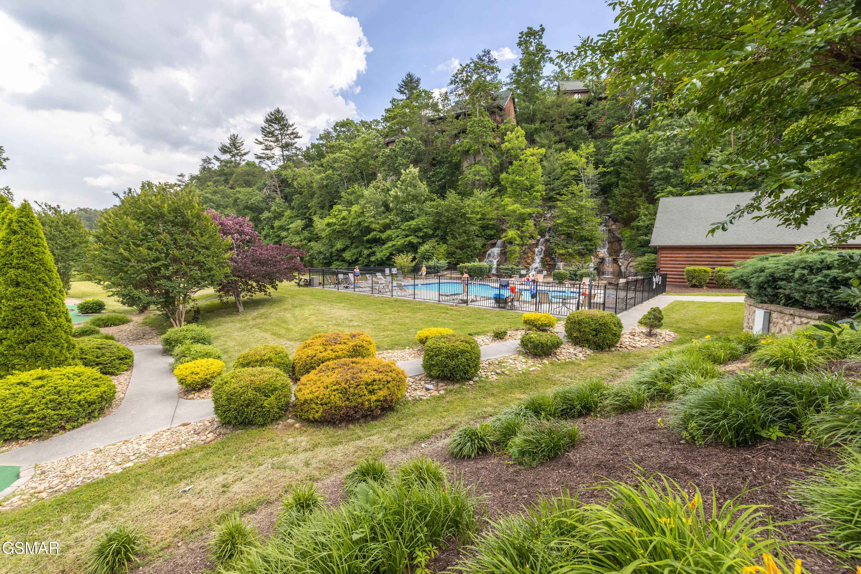 1109 Antelope Way Sevierville TN 37862