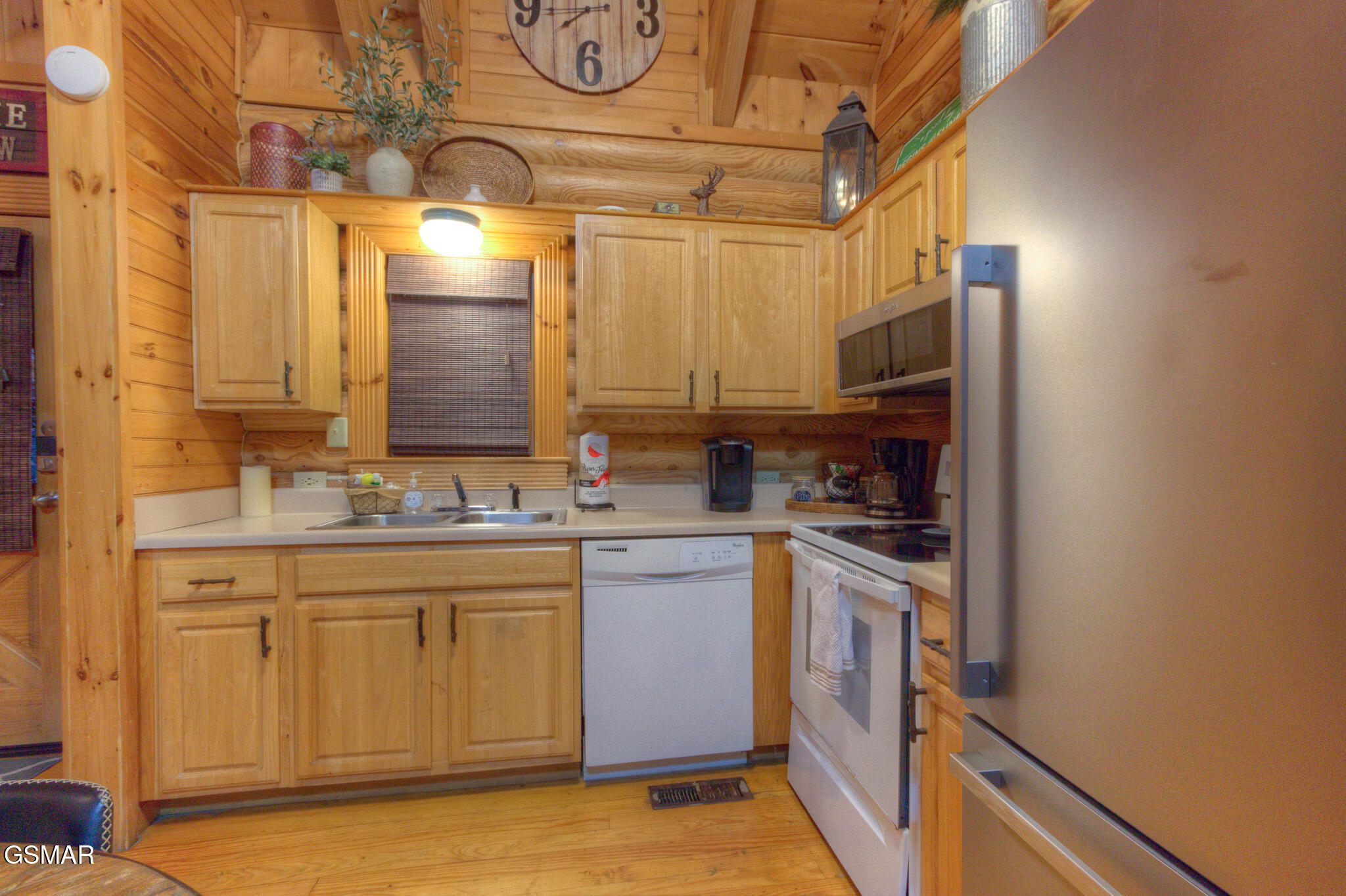 3139 Smoky Ridge Way Sevierville TN 37876