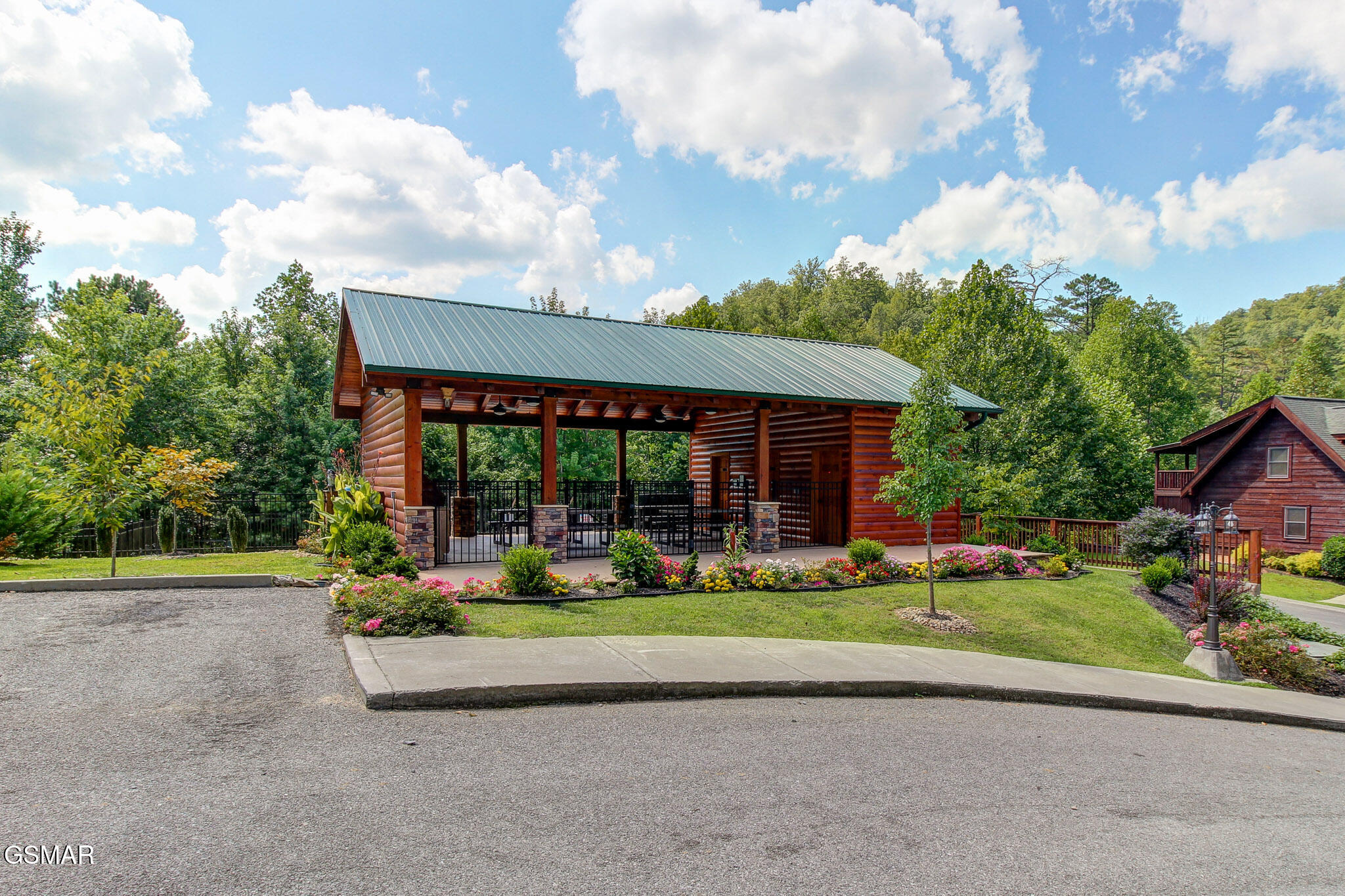 3139 Smoky Ridge Way Sevierville TN 37876