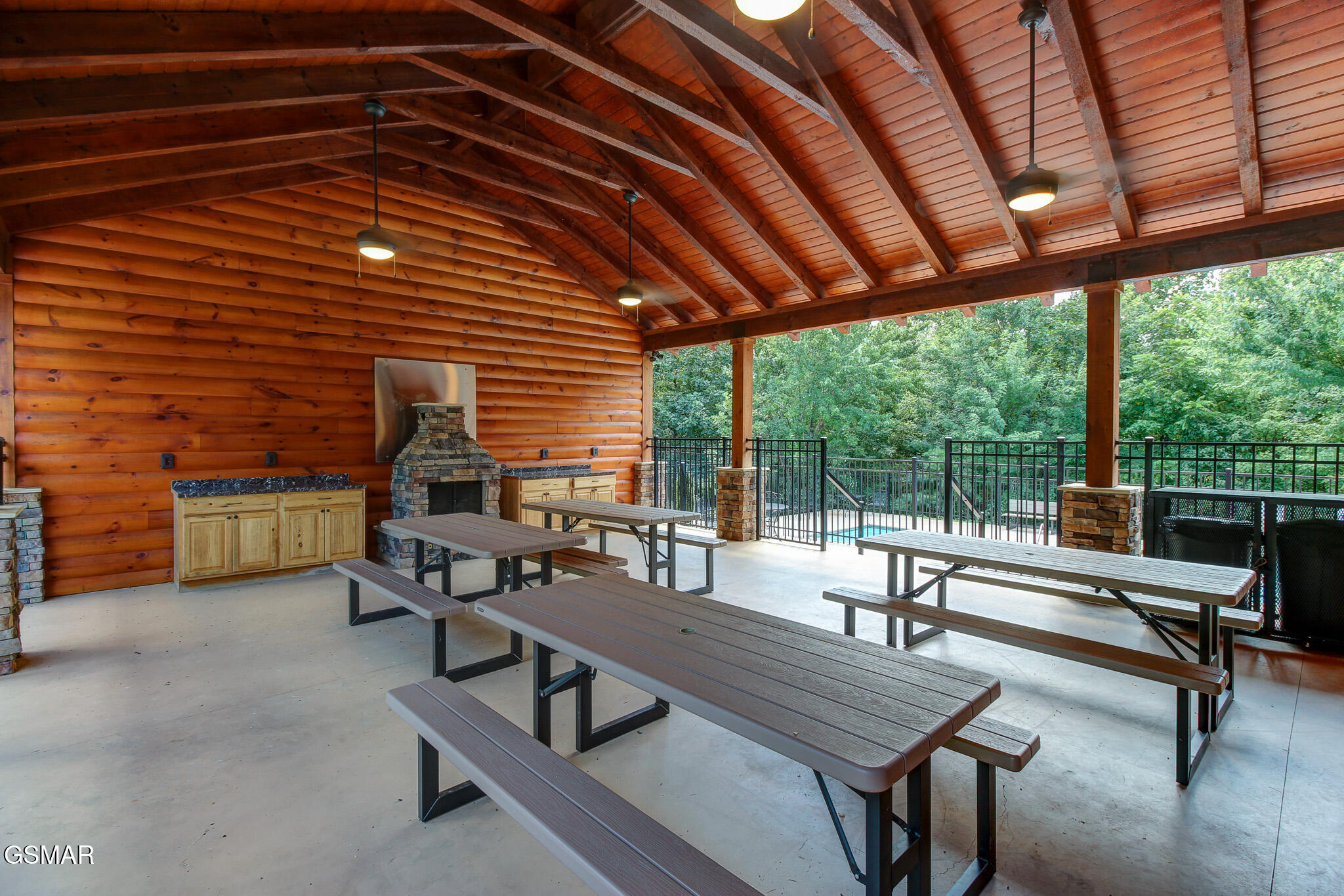 3139 Smoky Ridge Way Sevierville TN 37876
