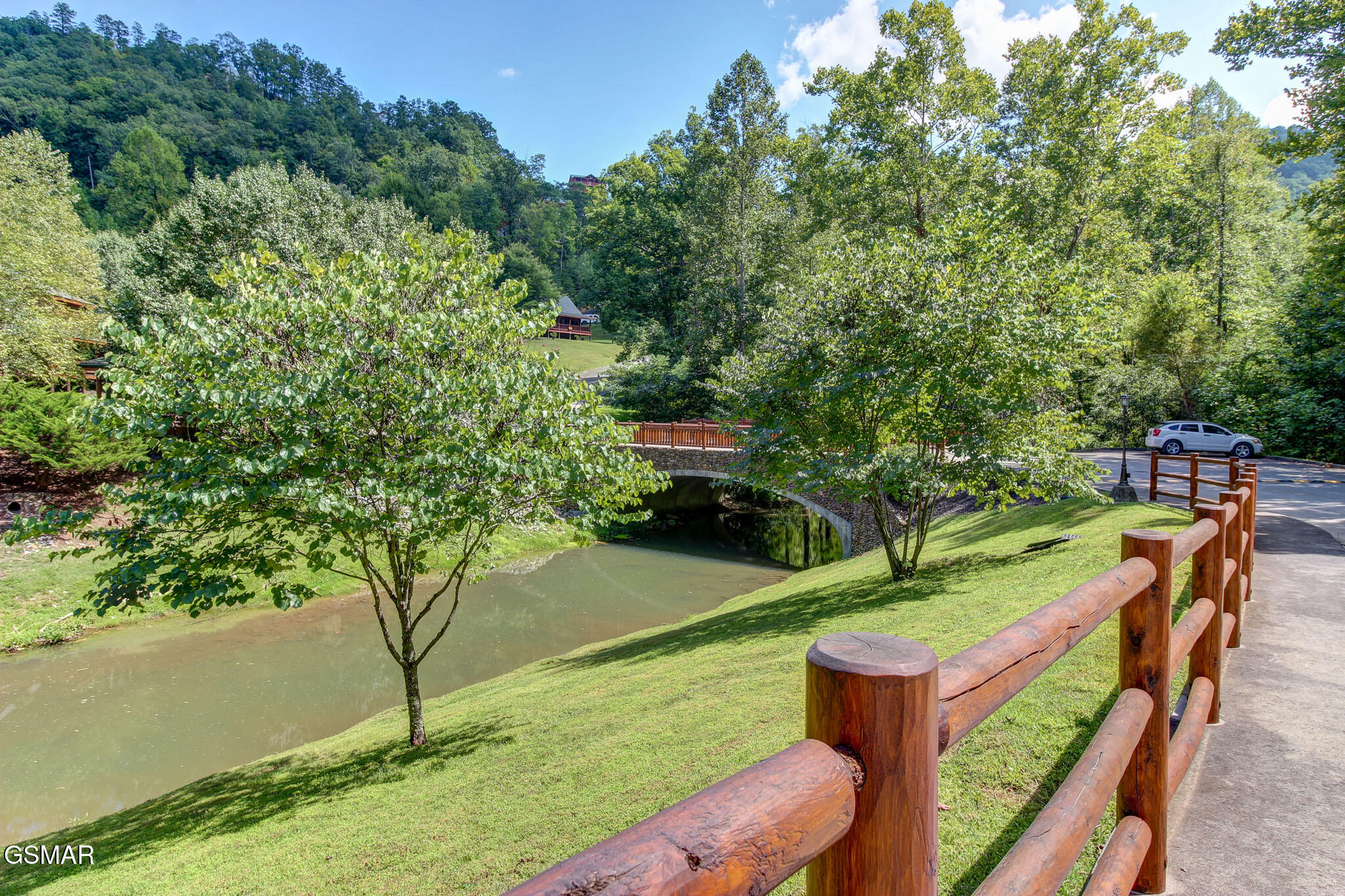 3139 Smoky Ridge Way Sevierville TN 37876
