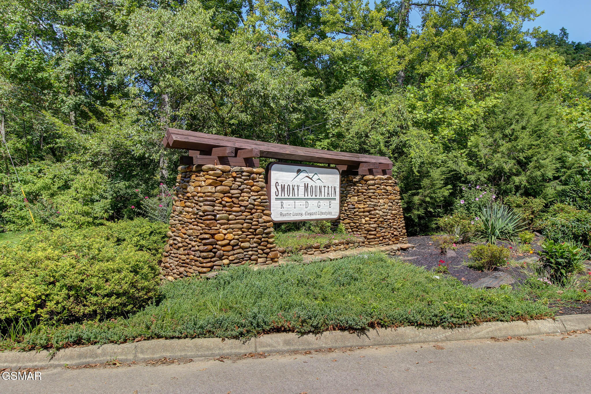 3139 Smoky Ridge Way Sevierville TN 37876