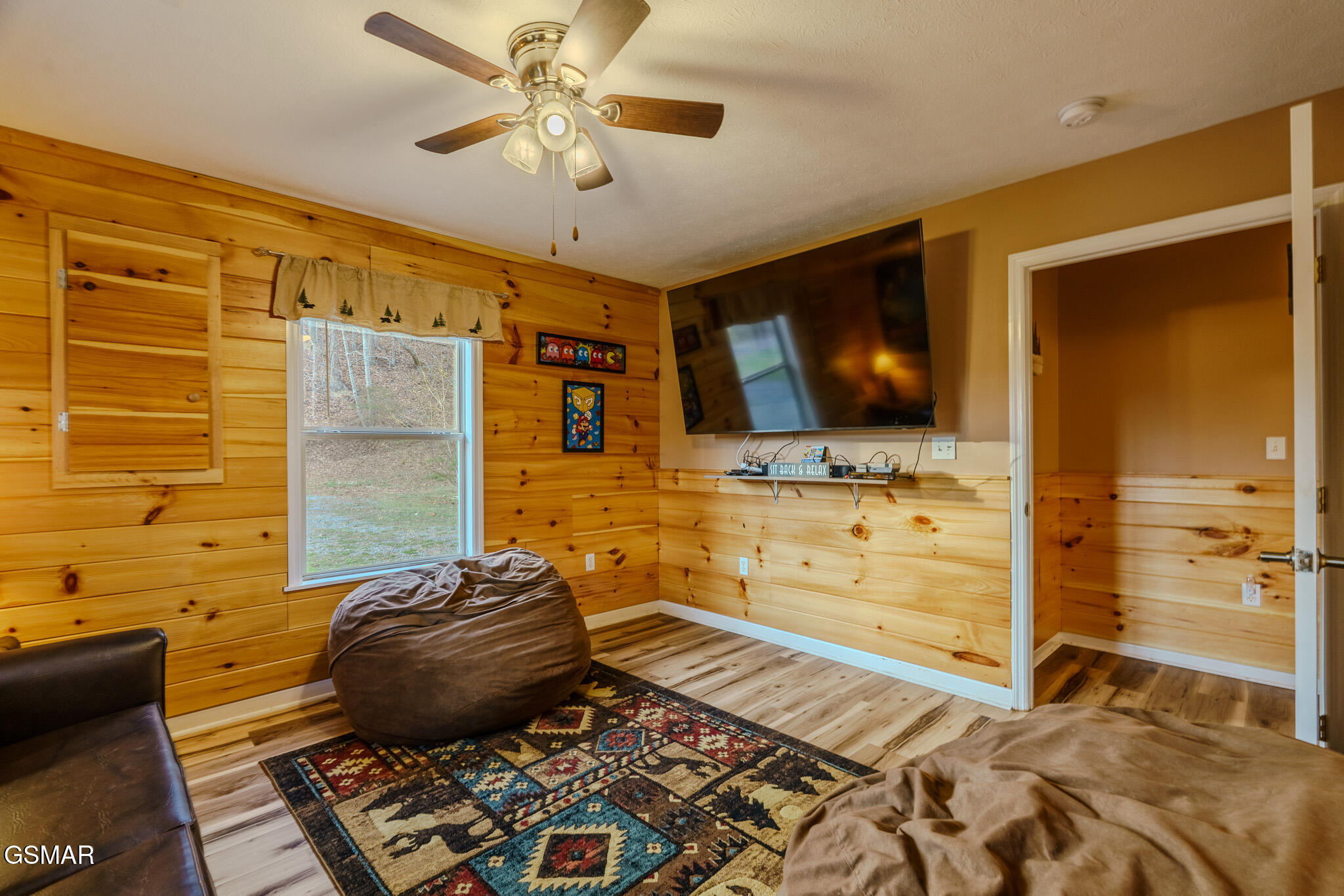 1430 A M King Way Sevierville TN 37876