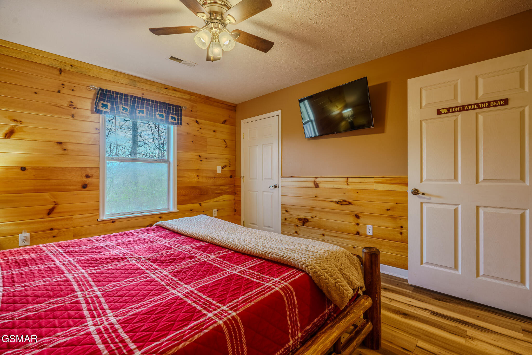 1430 A M King Way Sevierville TN 37876