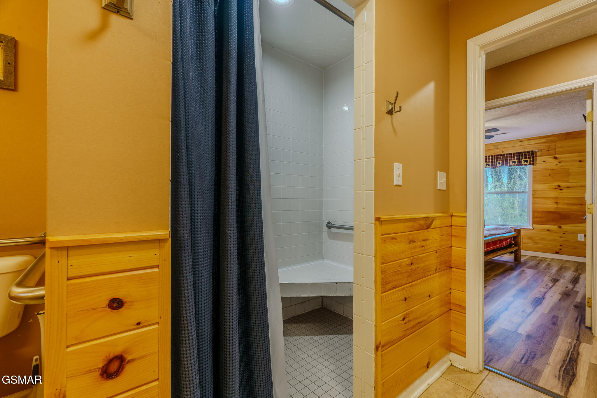 1430 A M King Way Sevierville TN 37876