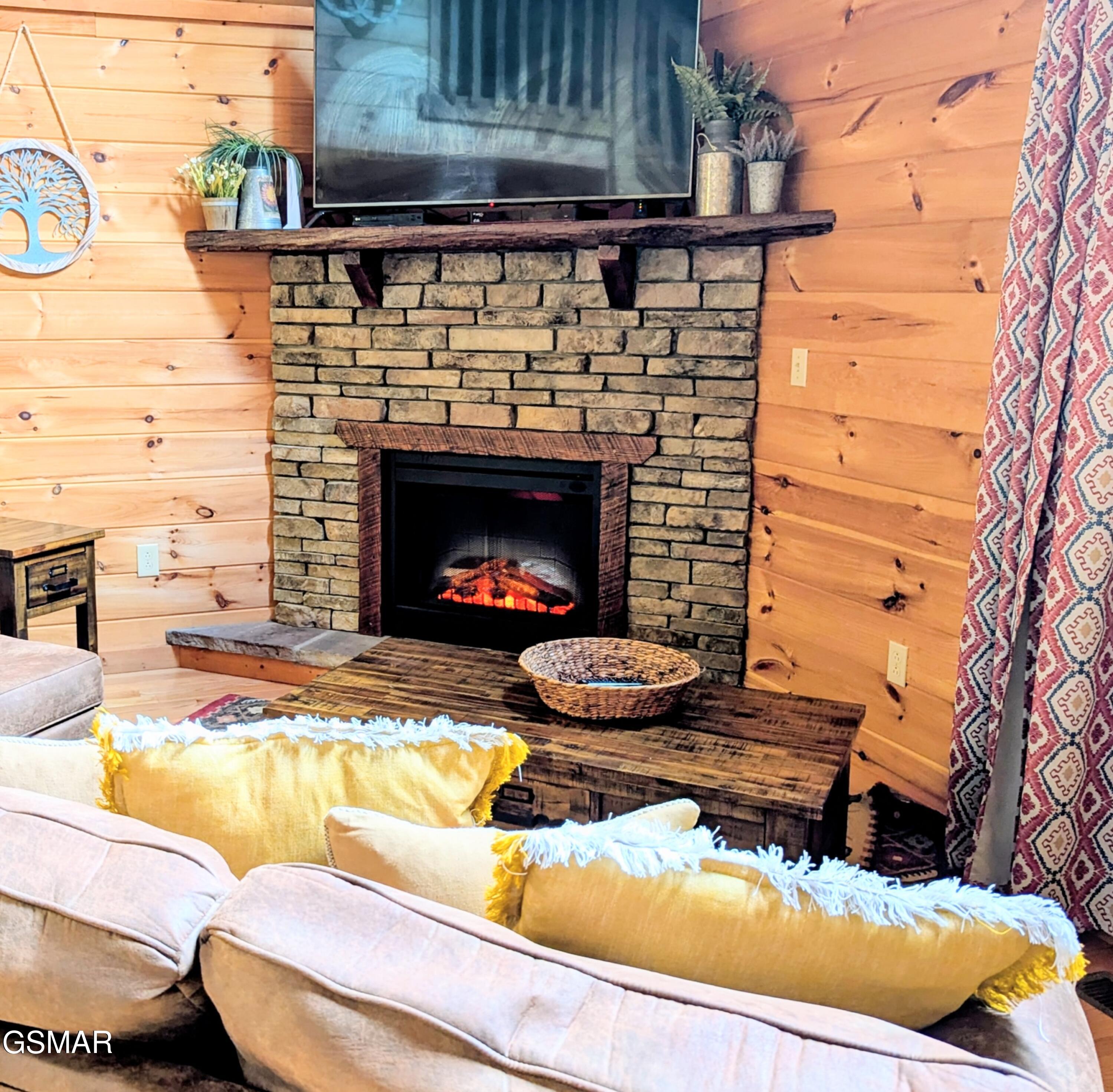3884 Locust Ridge Road Sevierville TN 37876