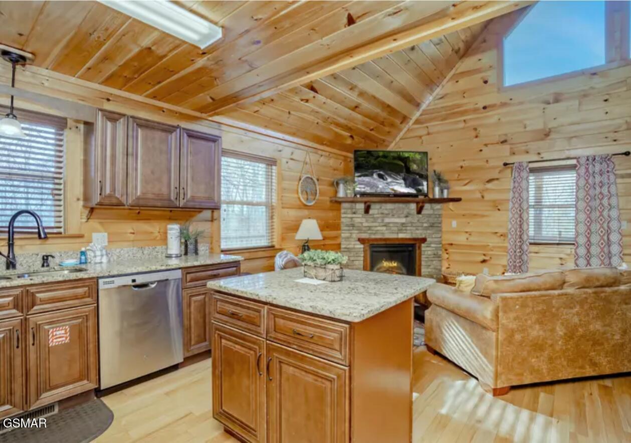 3884 Locust Ridge Road Sevierville TN 37876