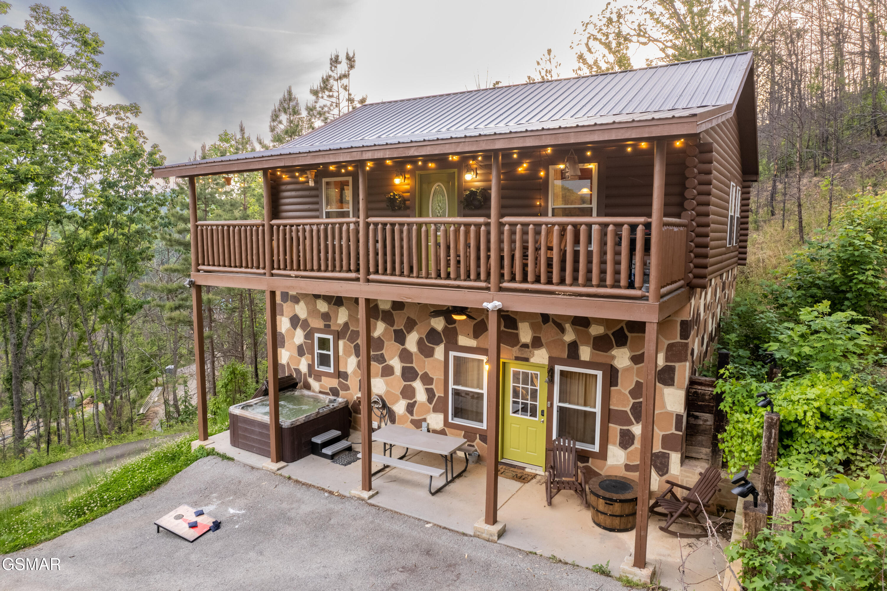 2213 Headrick Lead Sevierville TN 37862