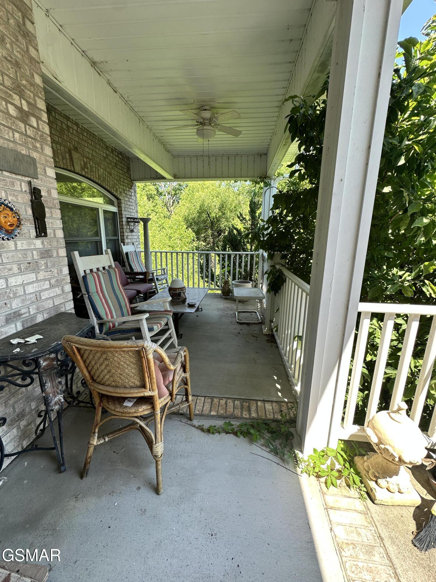 1610 Spear Point Lane Sevierville TN 37876