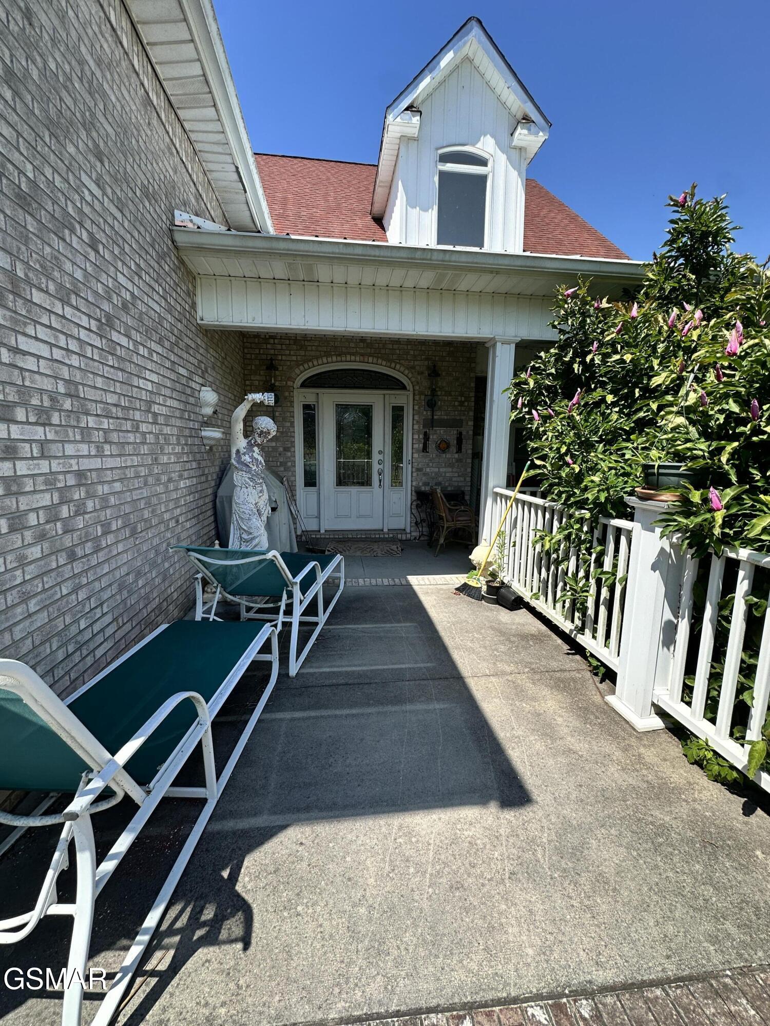 1610 Spear Point Lane Sevierville TN 37876