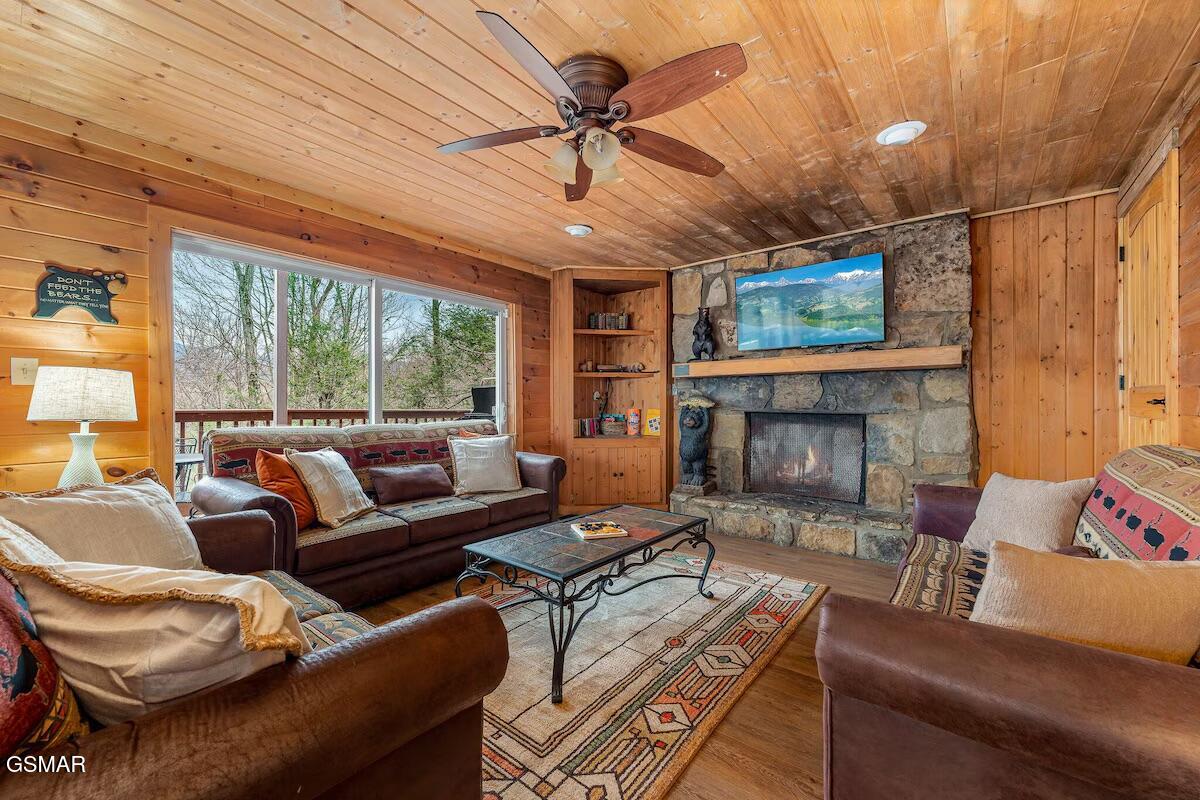 924 Stans Court Gatlinburg TN 37738