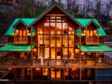 1167 Upper Alpine Way Gatlinburg TN 37738
