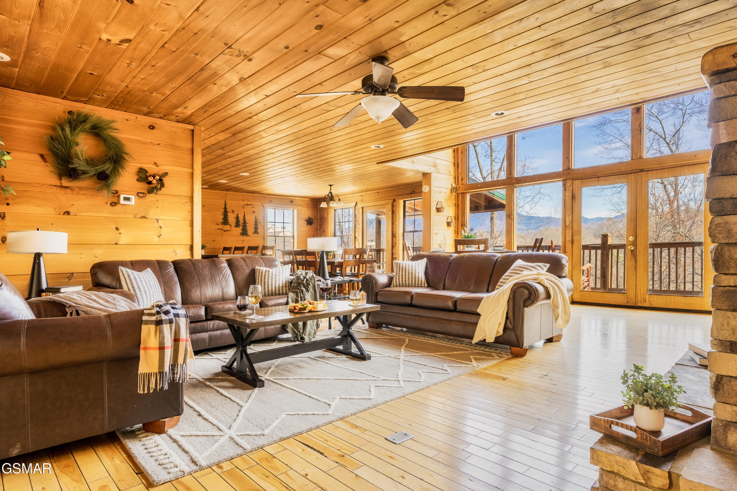 1167 Upper Alpine Way Gatlinburg TN 37738
