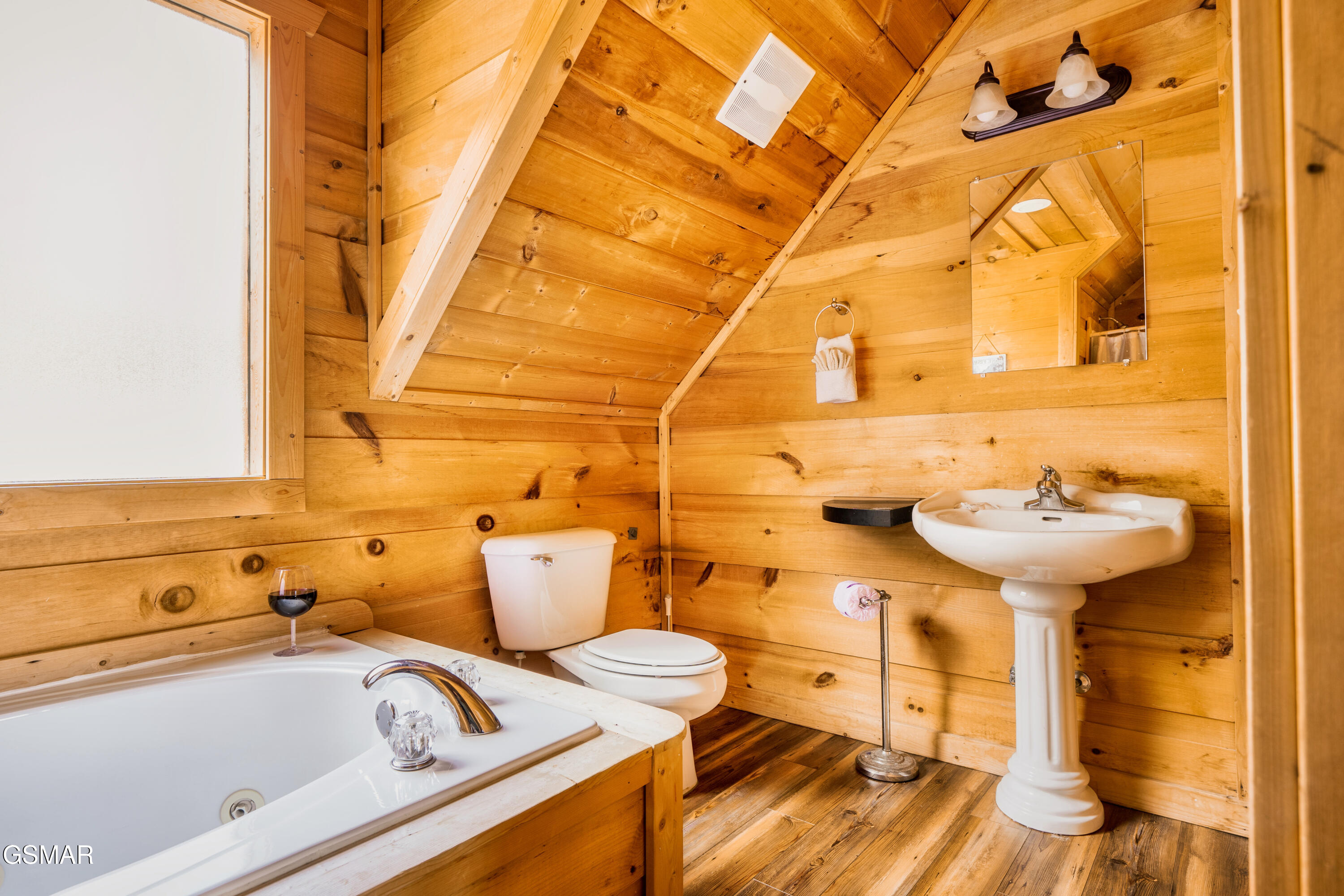 1167 Upper Alpine Way Gatlinburg TN 37738