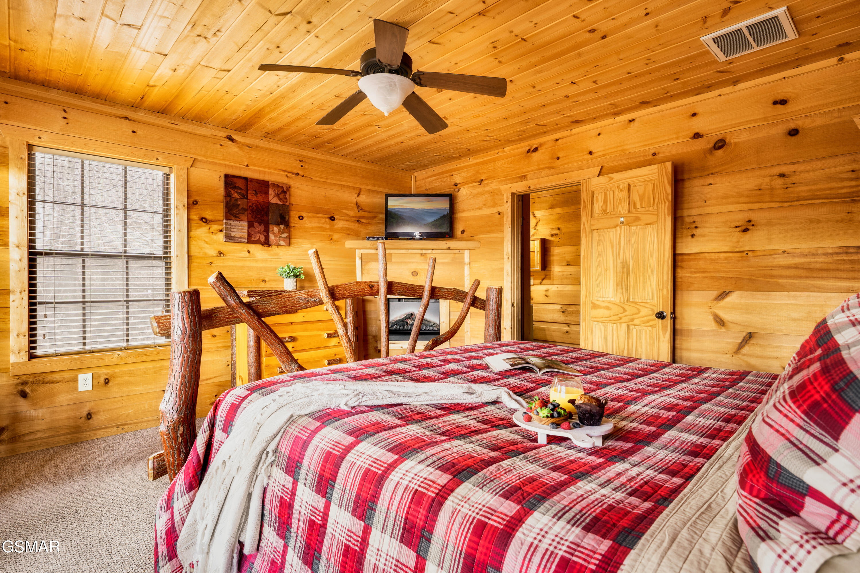 1167 Upper Alpine Way Gatlinburg TN 37738