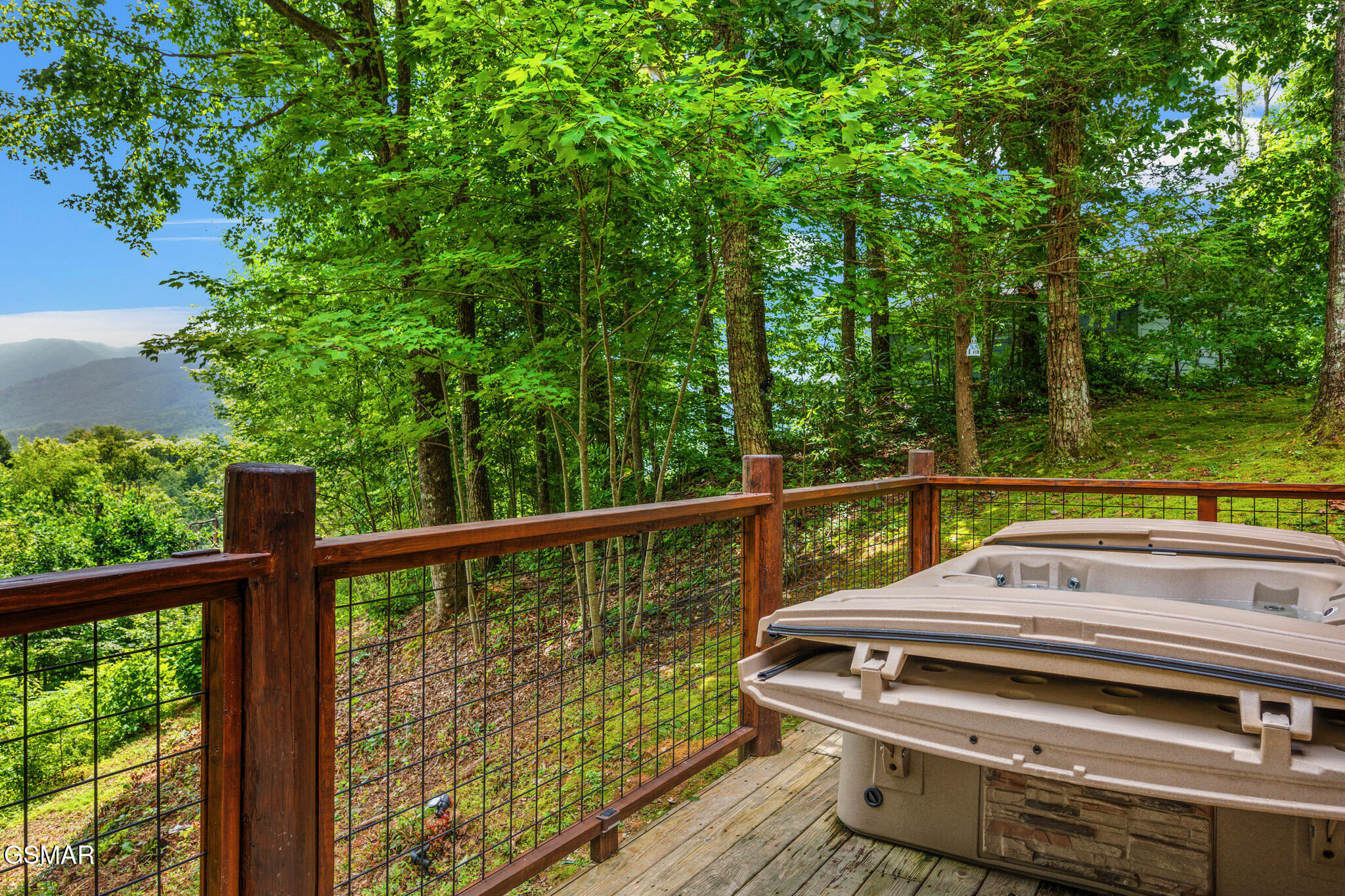 514 Deer Path Lane Gatlinburg TN 37738