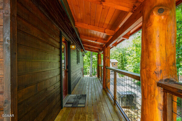 514 Deer Path Lane Gatlinburg TN 37738