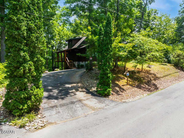 514 Deer Path Lane Gatlinburg TN 37738