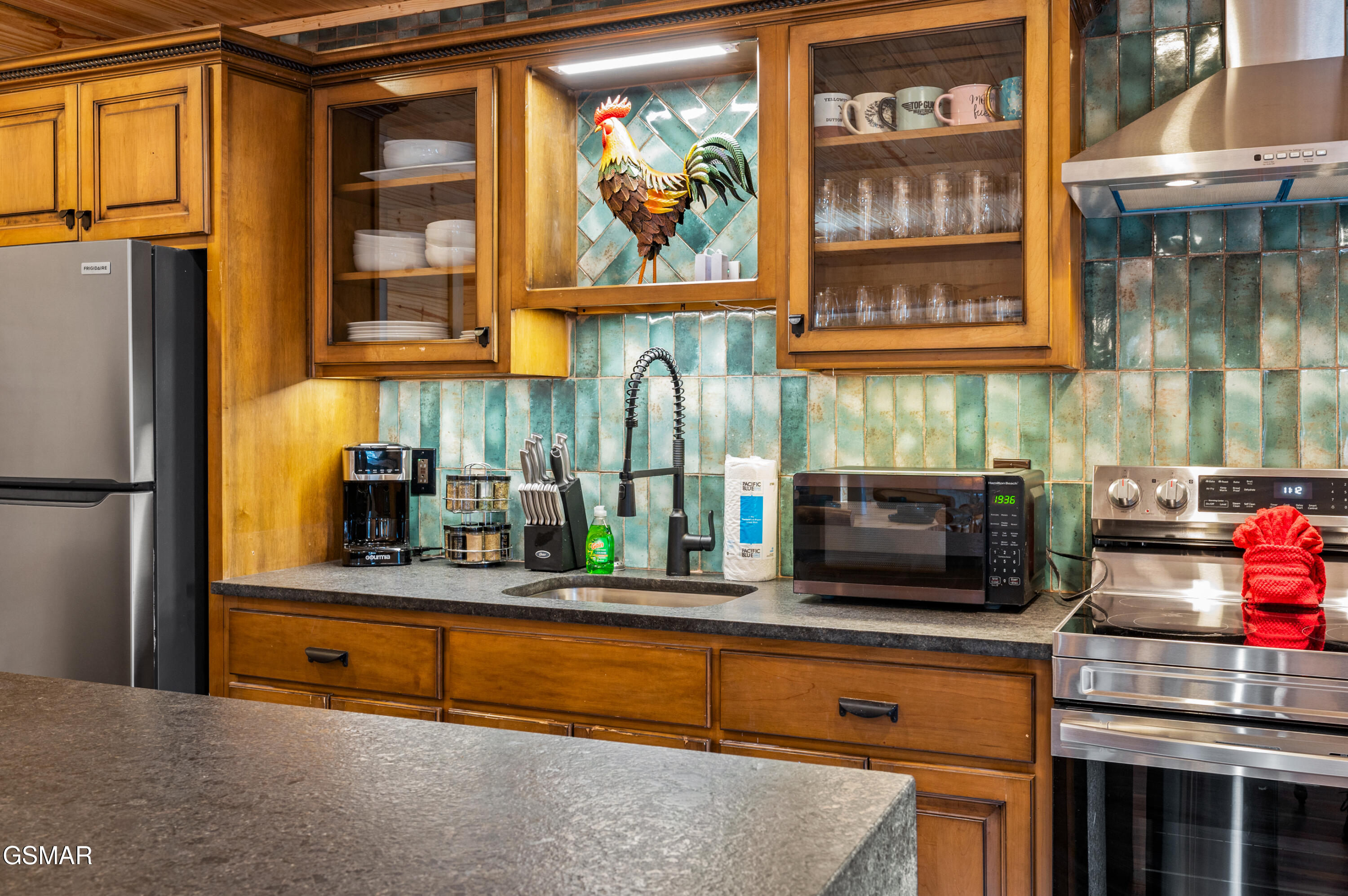 311 Indian Knob Circle Pigeon Forge TN 37863