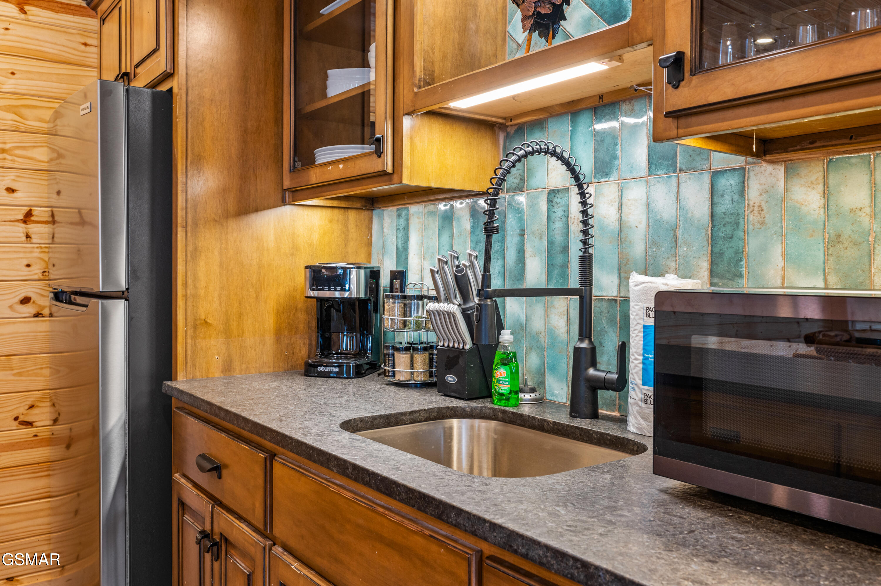 311 Indian Knob Circle Pigeon Forge TN 37863