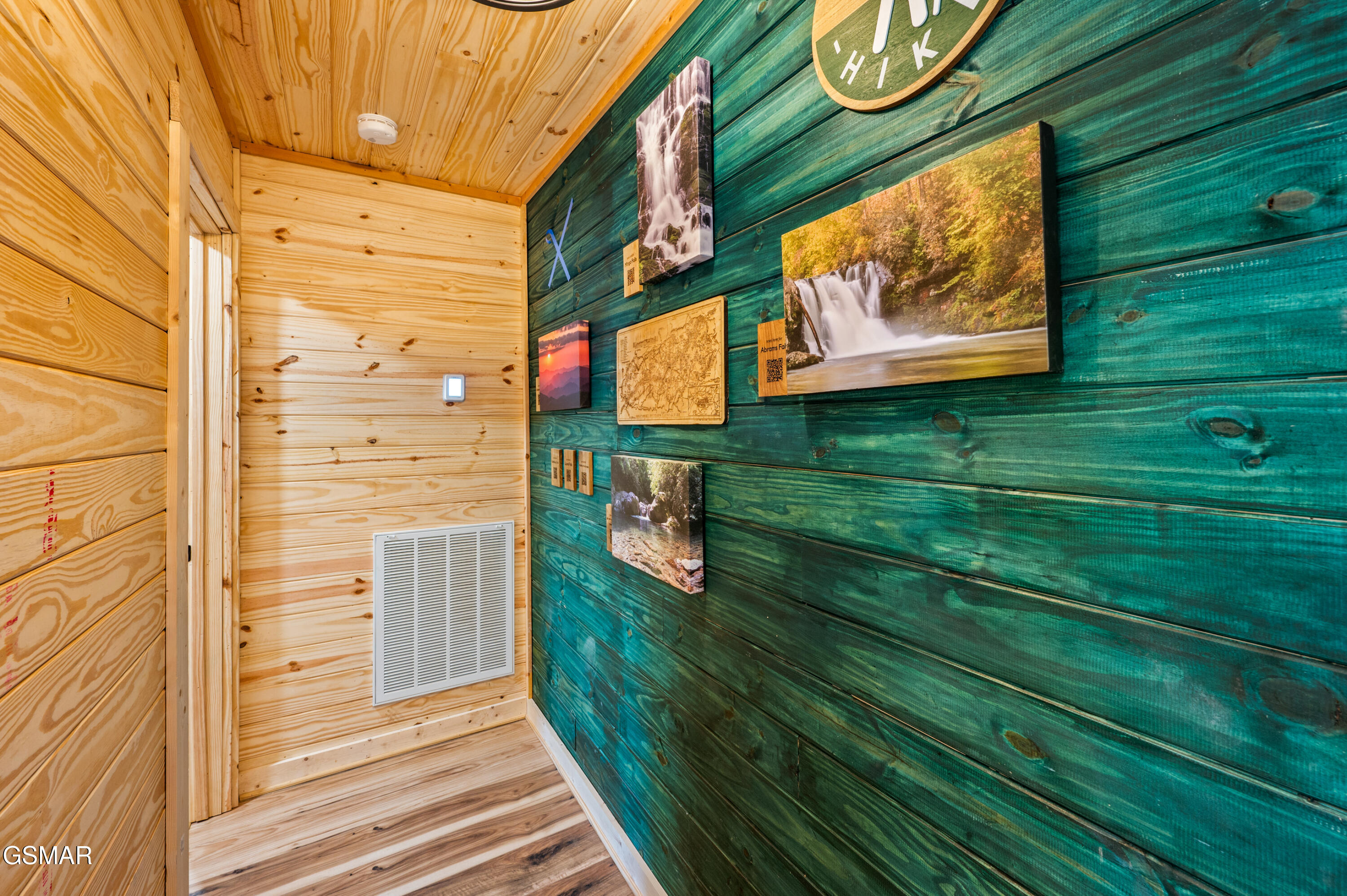 311 Indian Knob Circle Pigeon Forge TN 37863