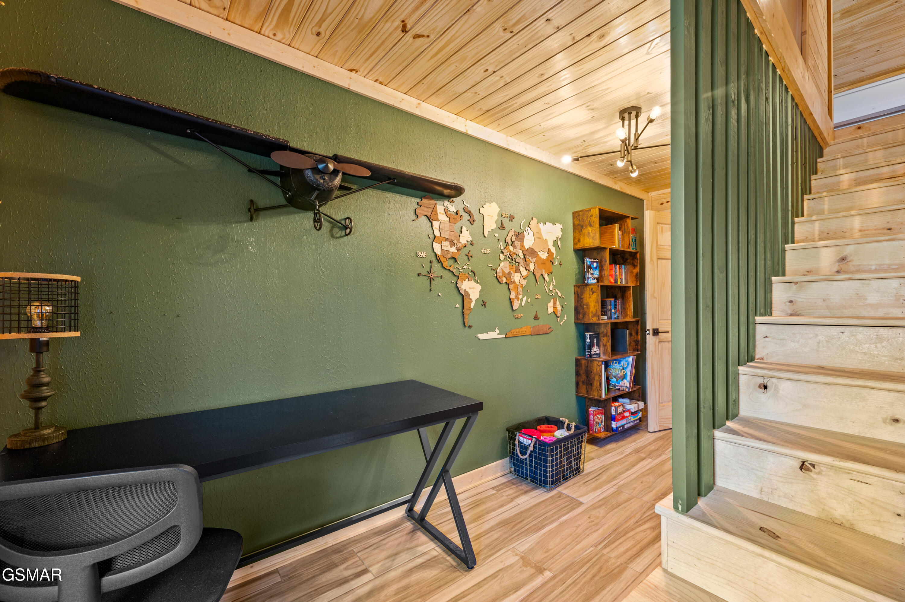 311 Indian Knob Circle Pigeon Forge TN 37863