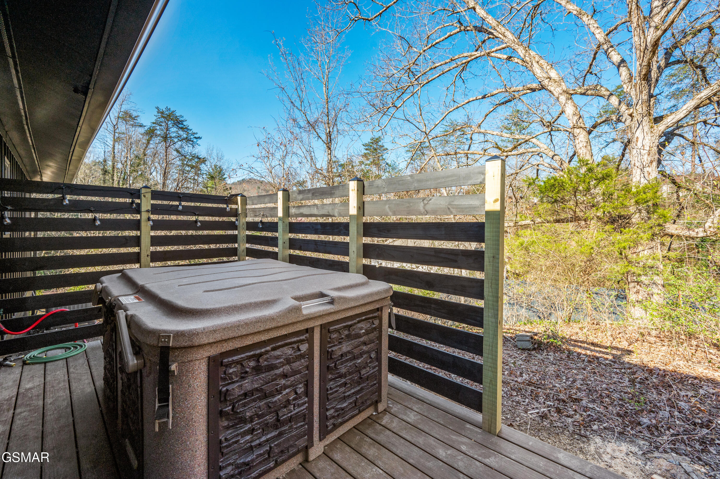 311 Indian Knob Circle Pigeon Forge TN 37863