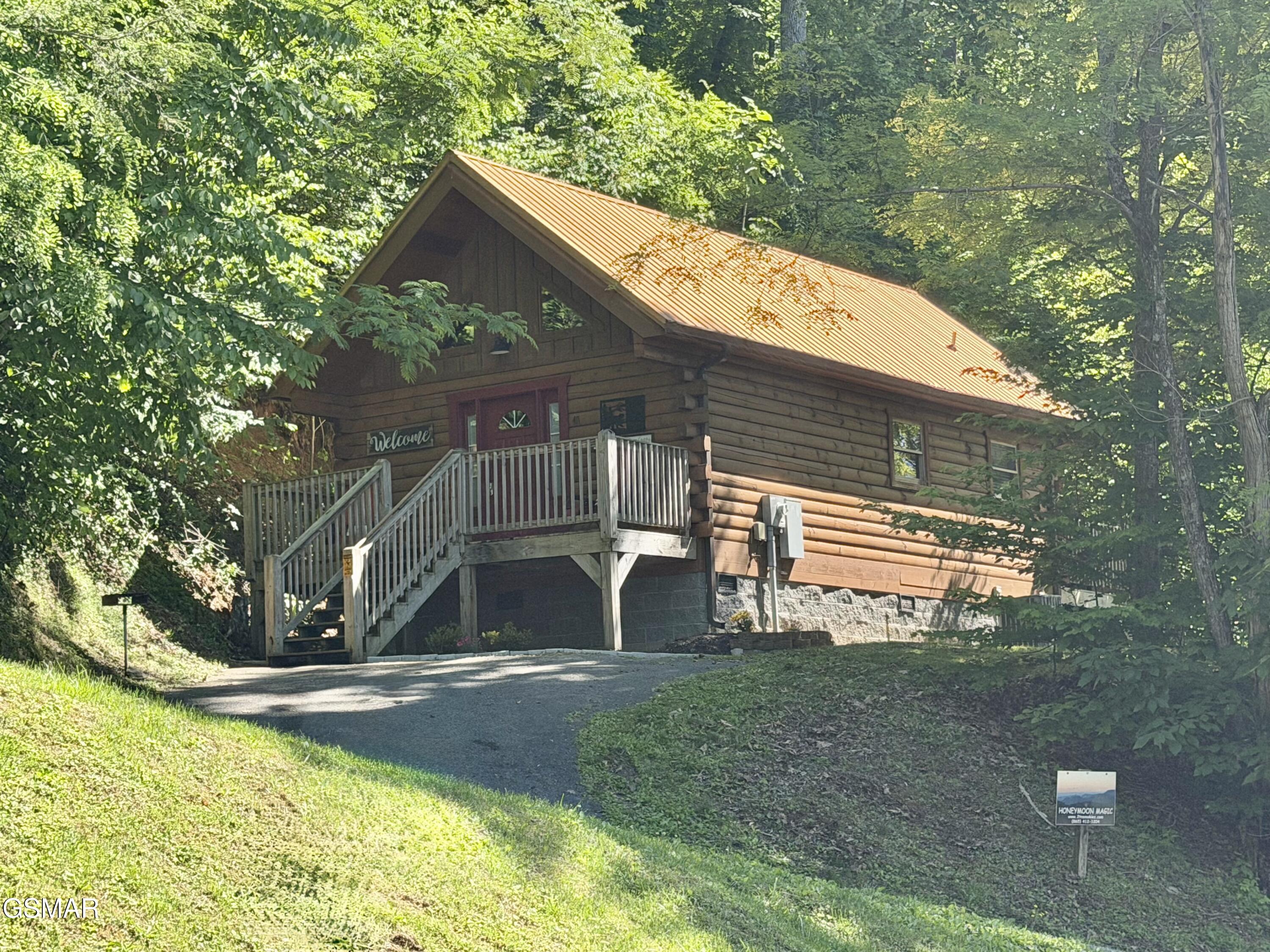 411 Abrams Falls Way Gatlinburg TN 37738
