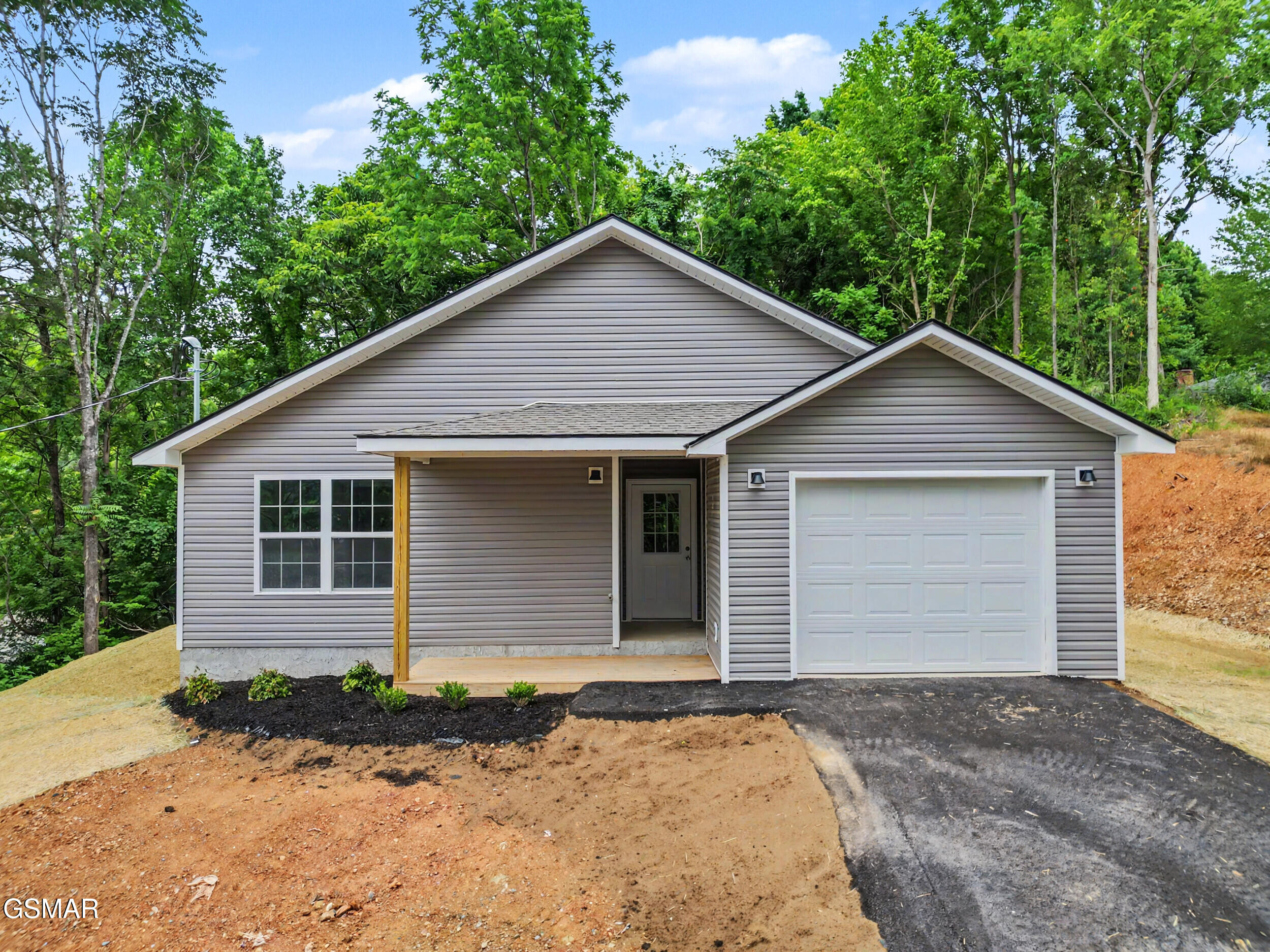 410 Day Springs Road Pigeon Forge TN 37863