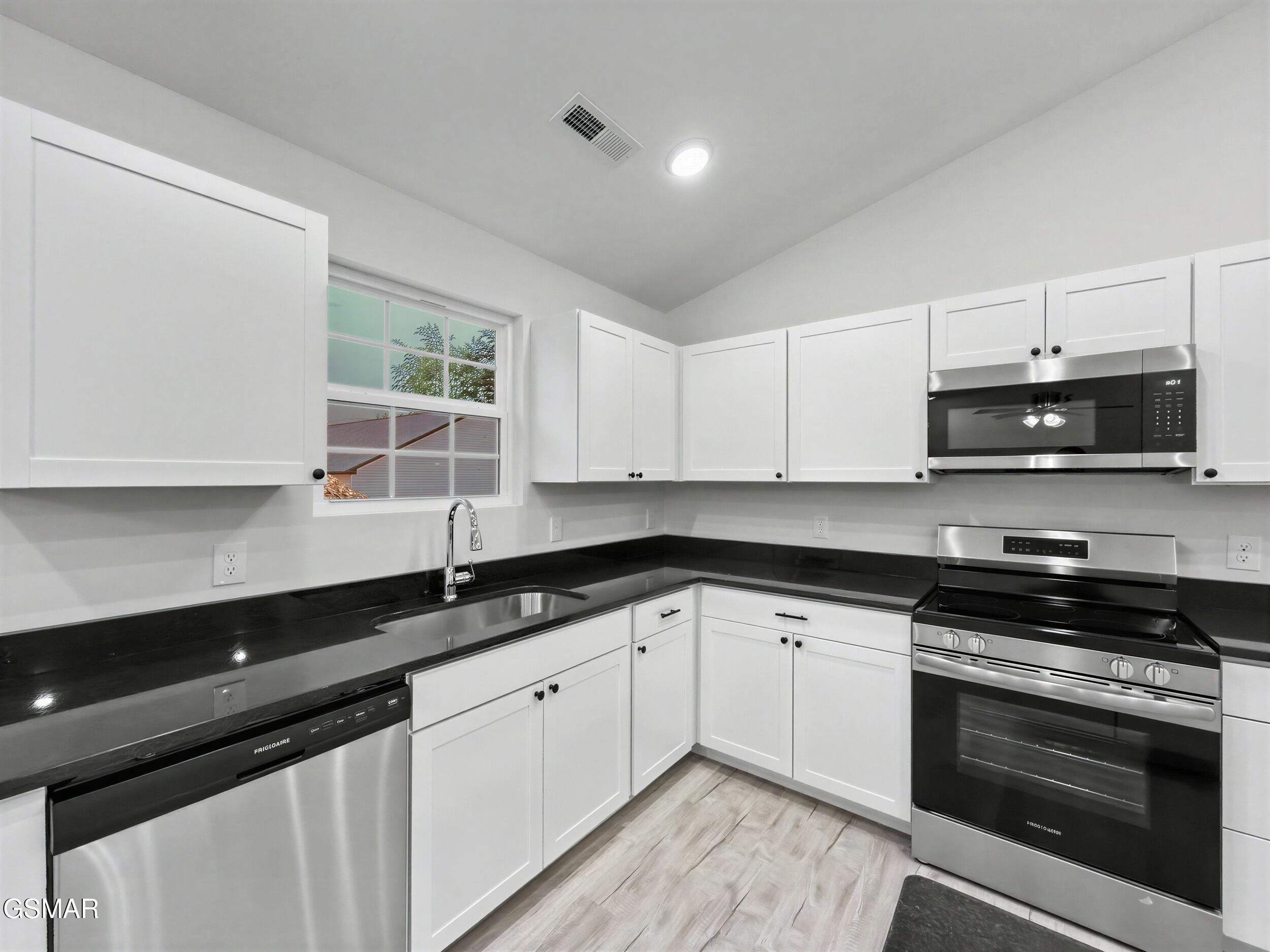 410 Day Springs Road Pigeon Forge TN 37863