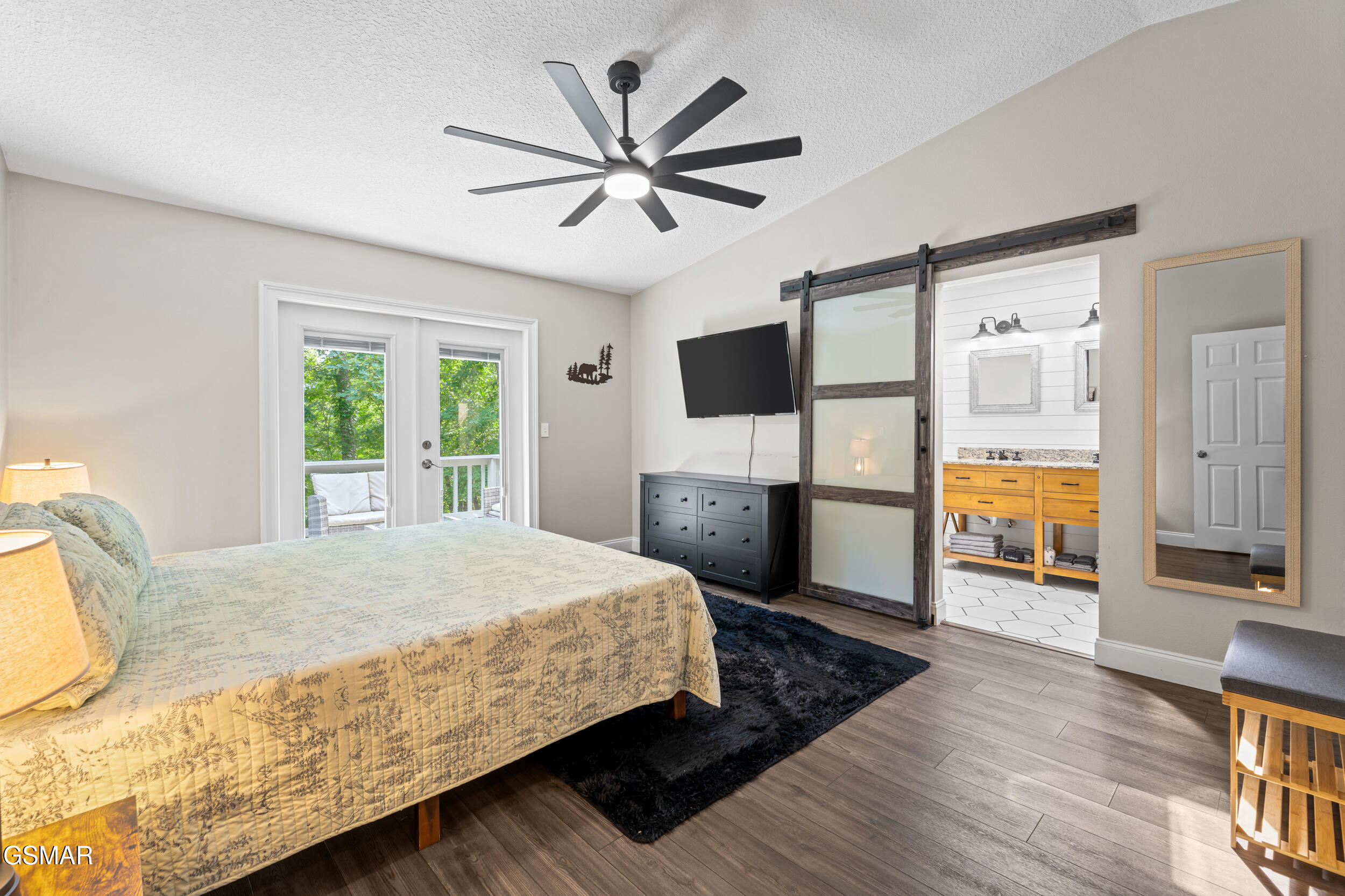 240 Bob Hollow Road Sevierville TN 37876