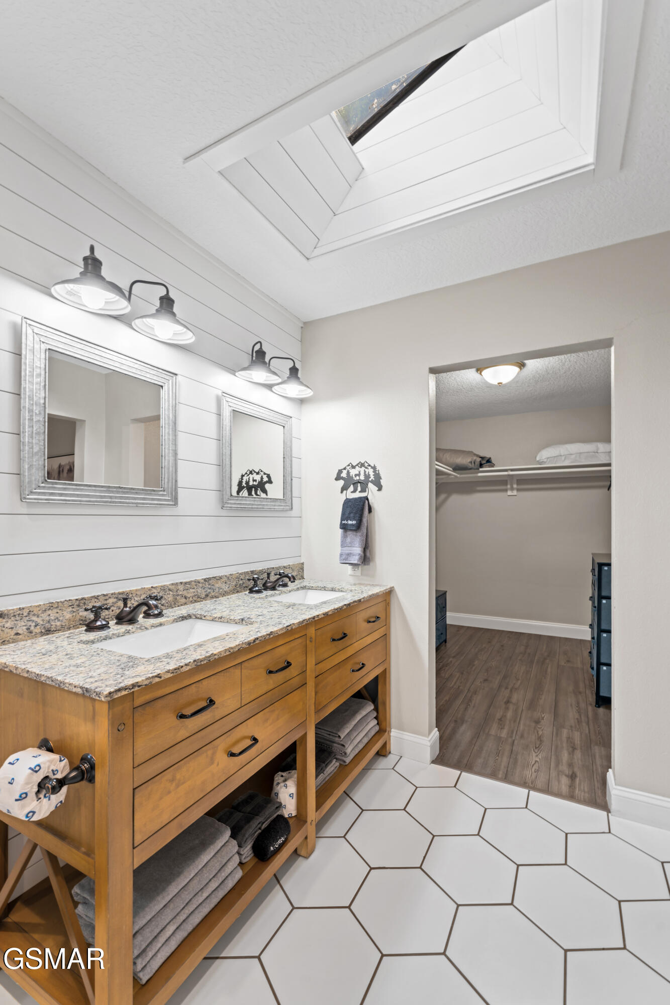 240 Bob Hollow Road Sevierville TN 37876