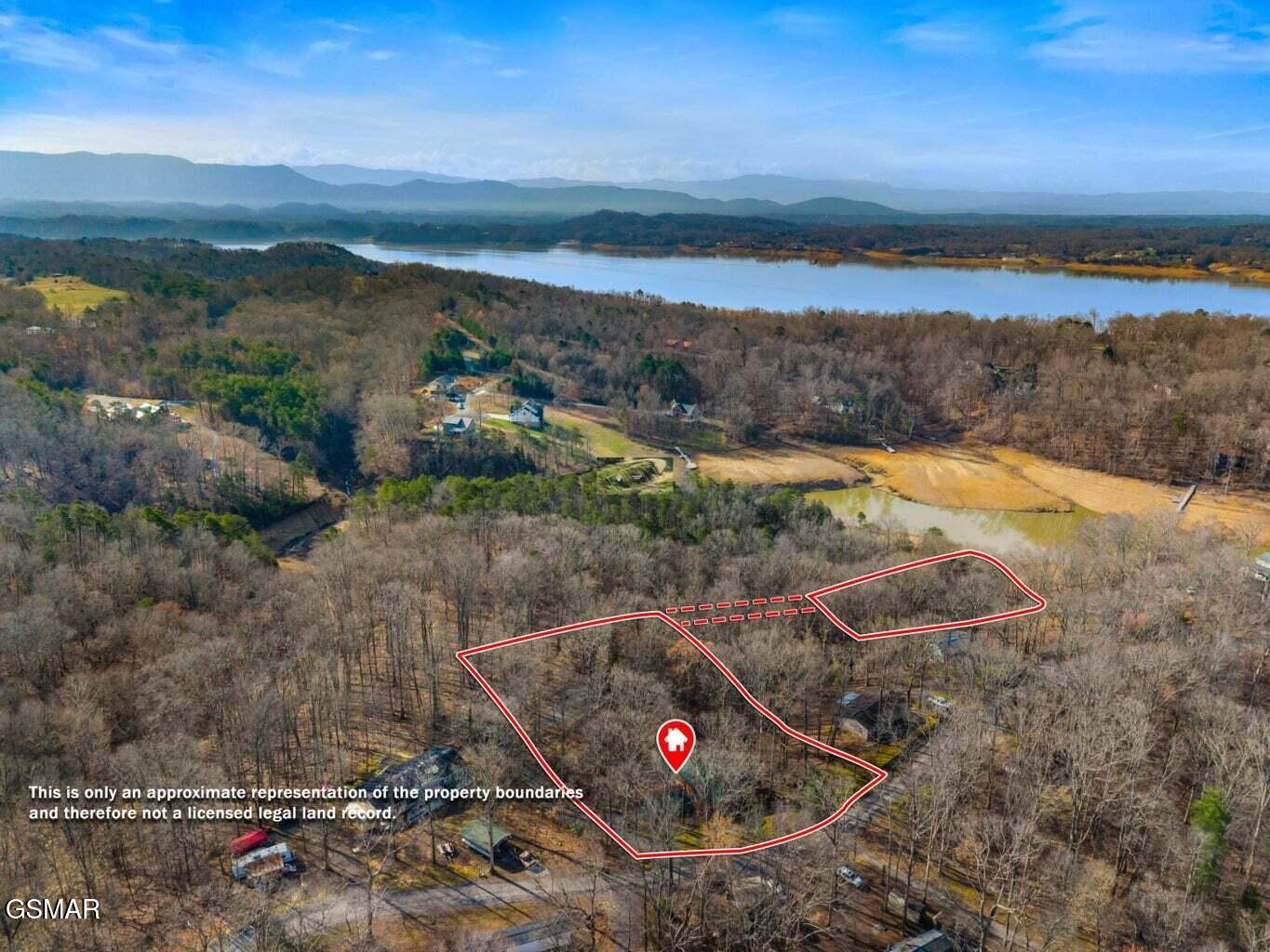 1027 Dean Circle Dandridge TN 37725