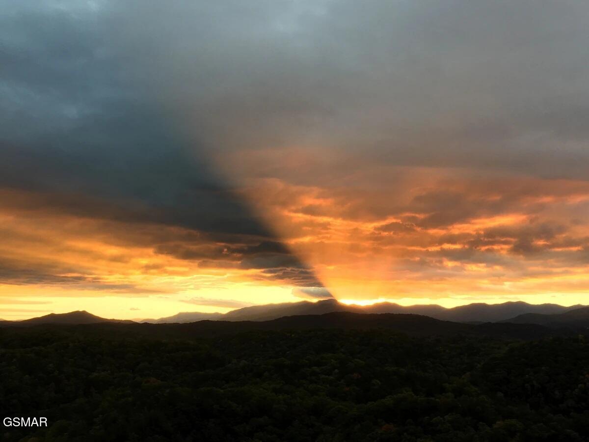 4610 High Vista Way Pigeon Forge TN 37863