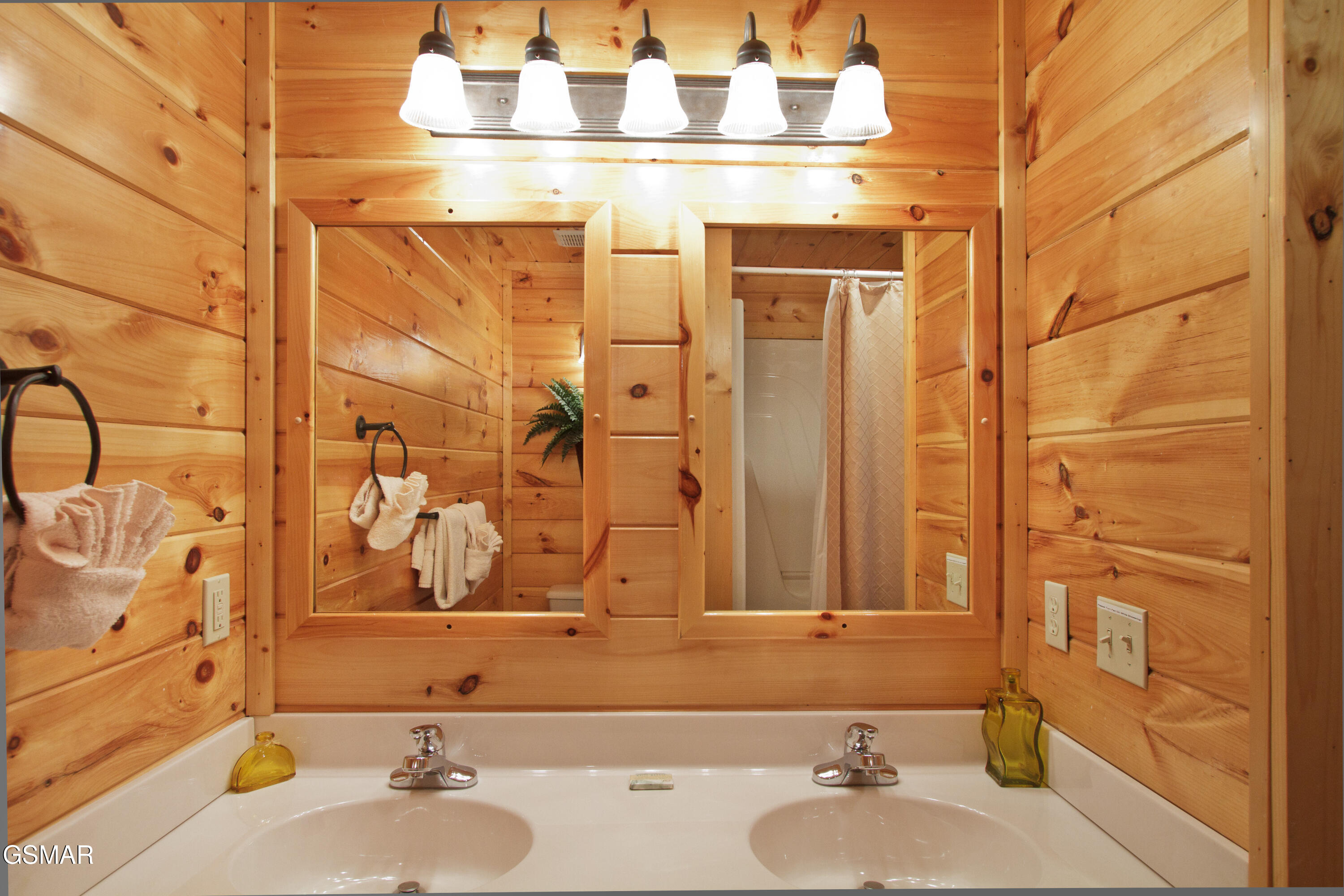 4610 High Vista Way Pigeon Forge TN 37863