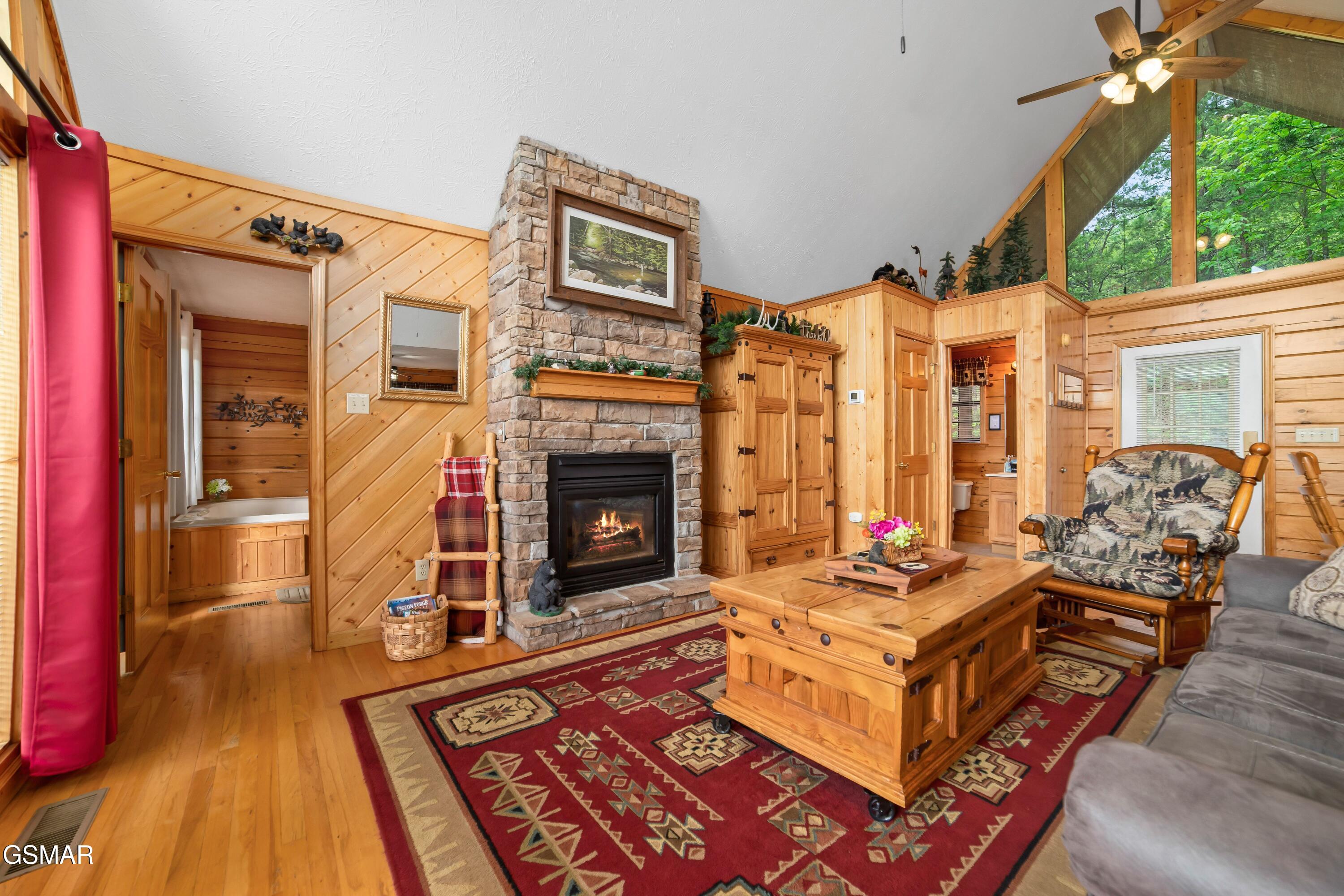 1624 Pinewood Way Sevierville TN 37862