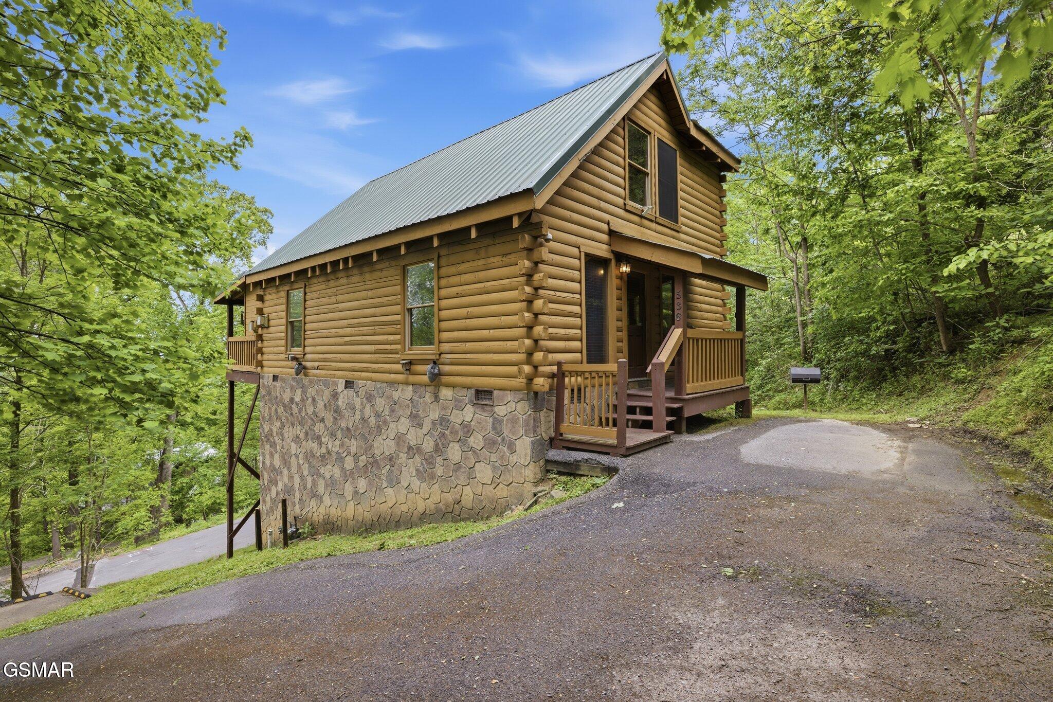 536 Forest Springs Drive Gatlinburg TN 37738