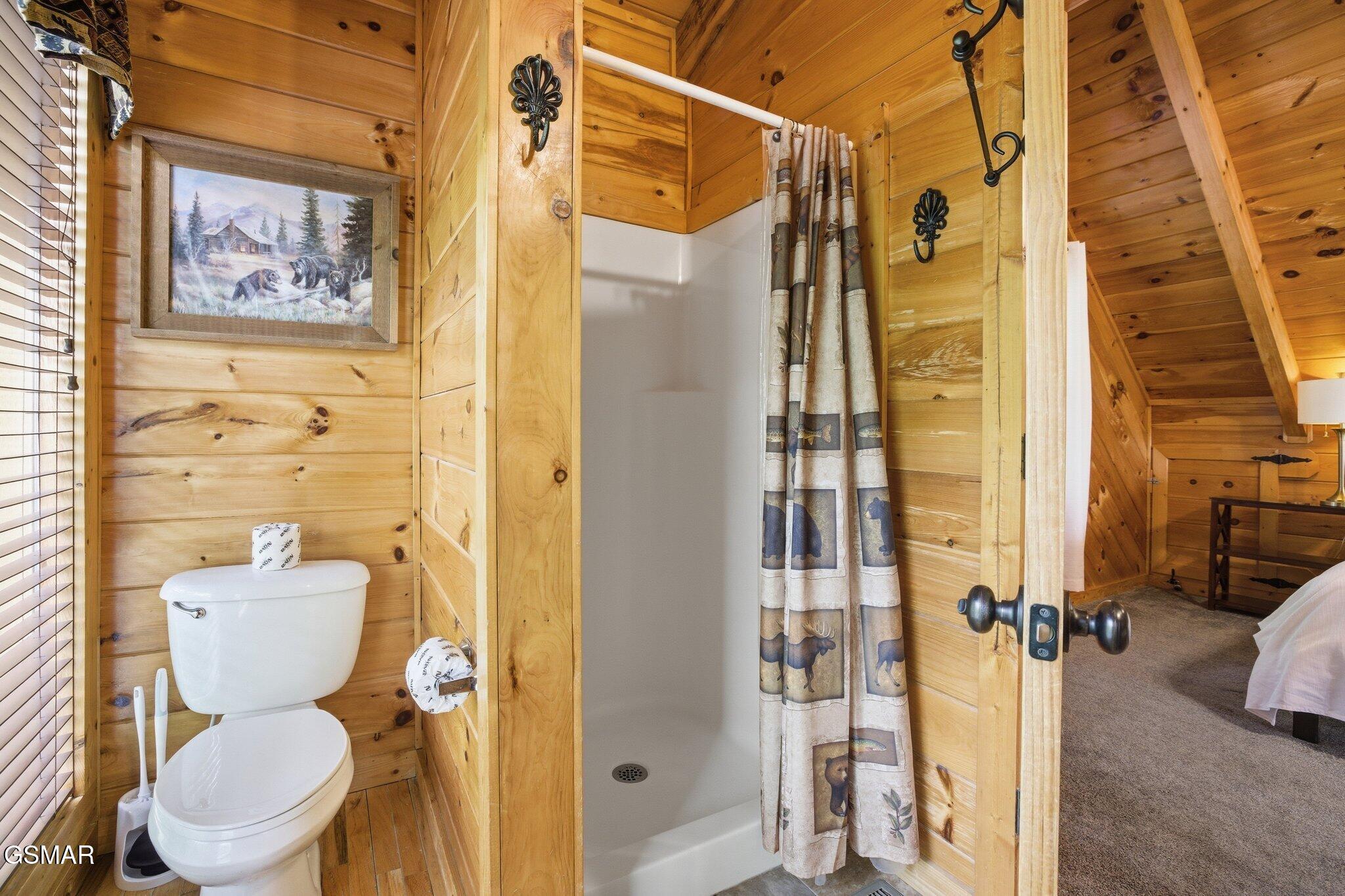 536 Forest Springs Drive Gatlinburg TN 37738